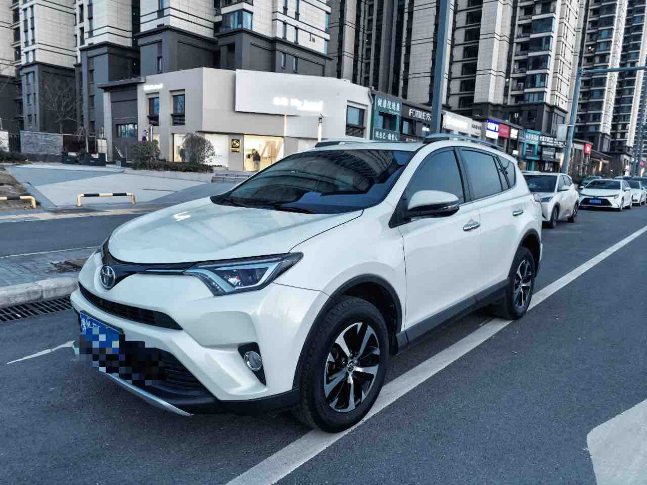 丰田 RAV4荣放 2019 汽车图片 