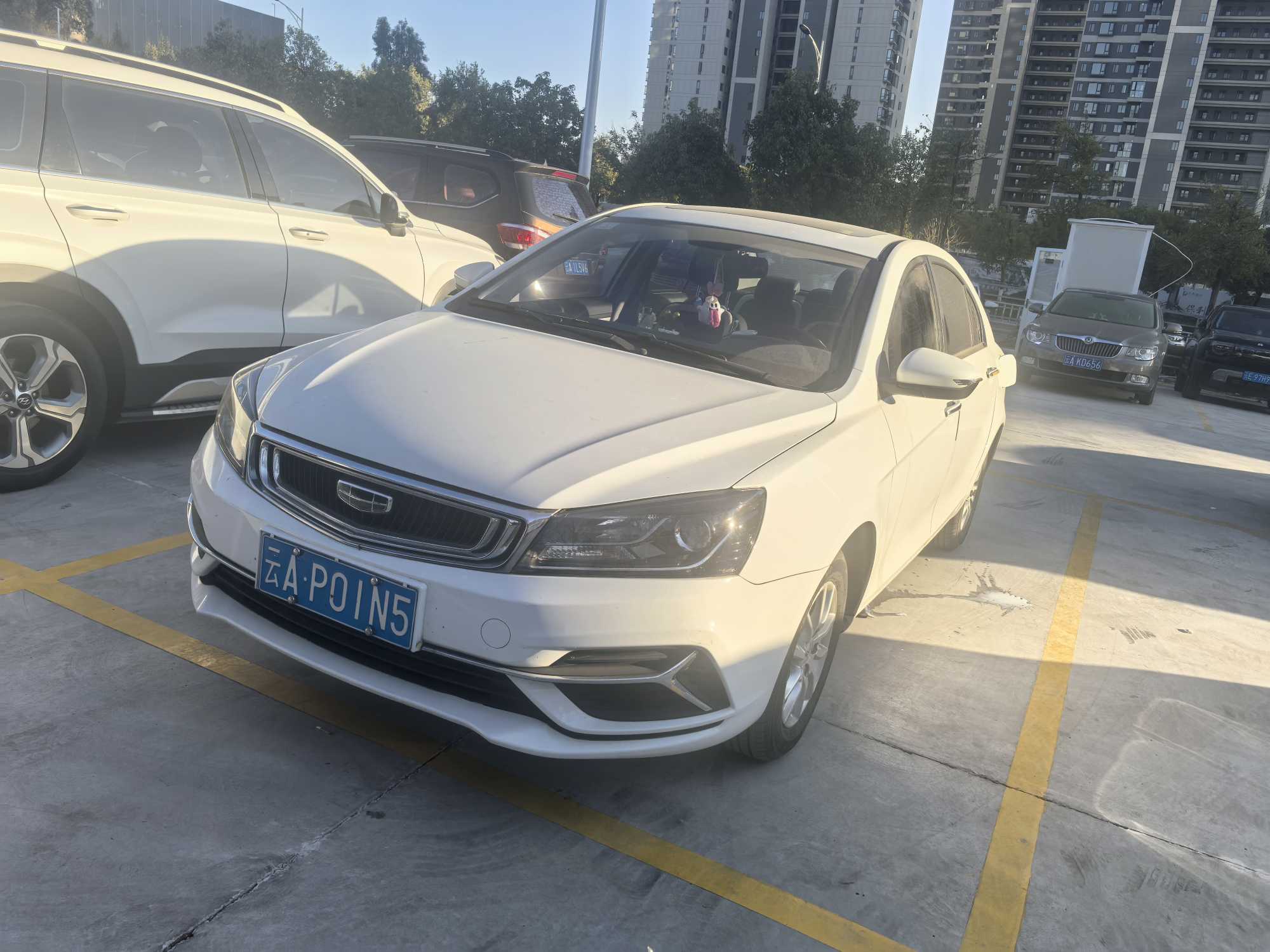 GEELY Emgrand 2021 GEELY Emgrand 2021 car image
