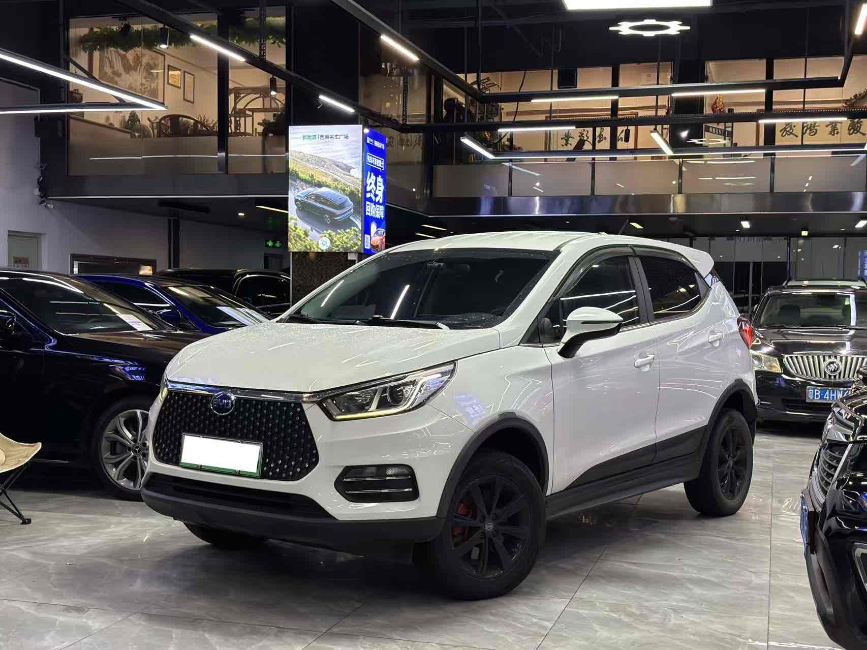 BYD S2 2020 car image 