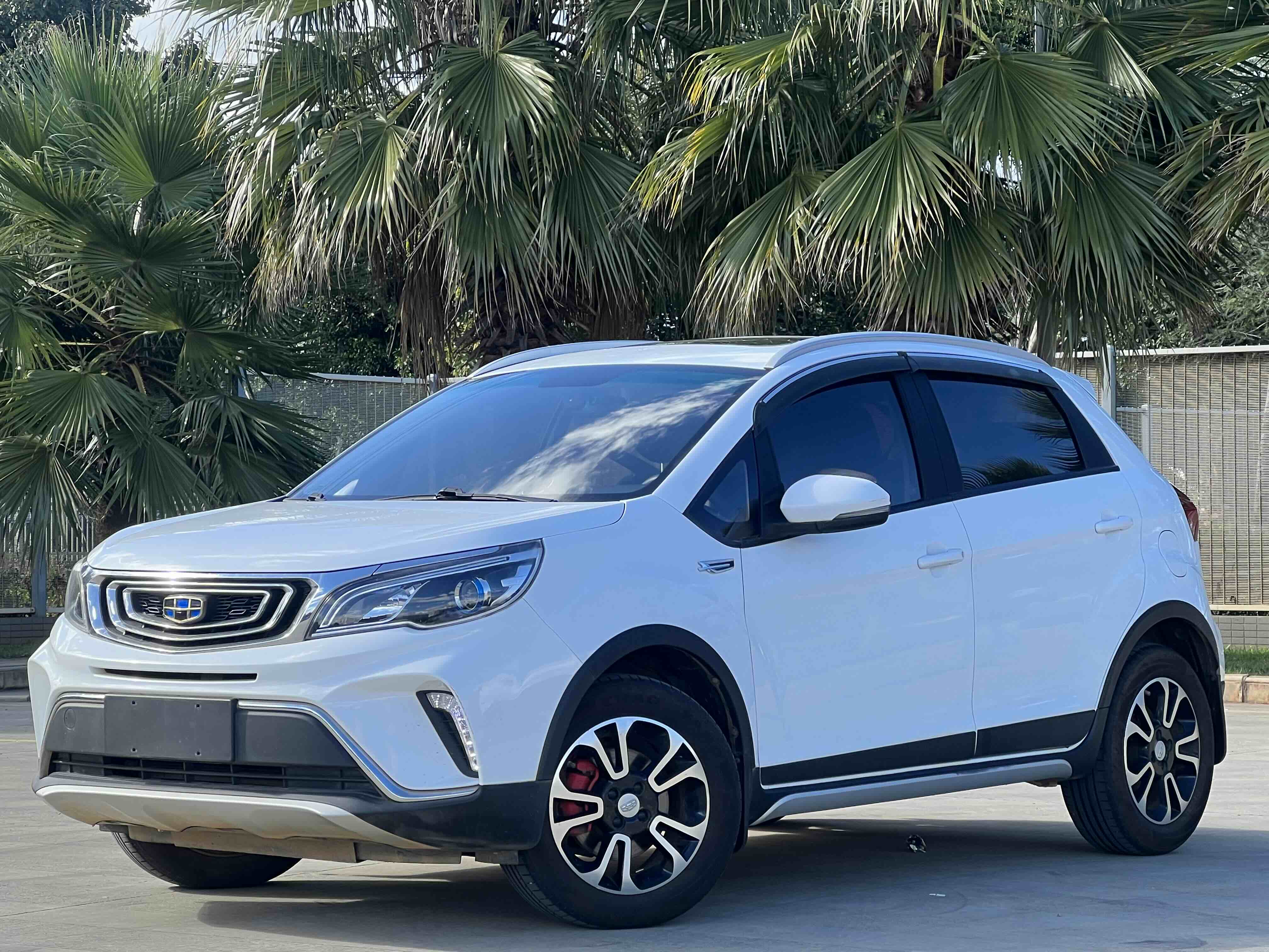 2018 2018 car image