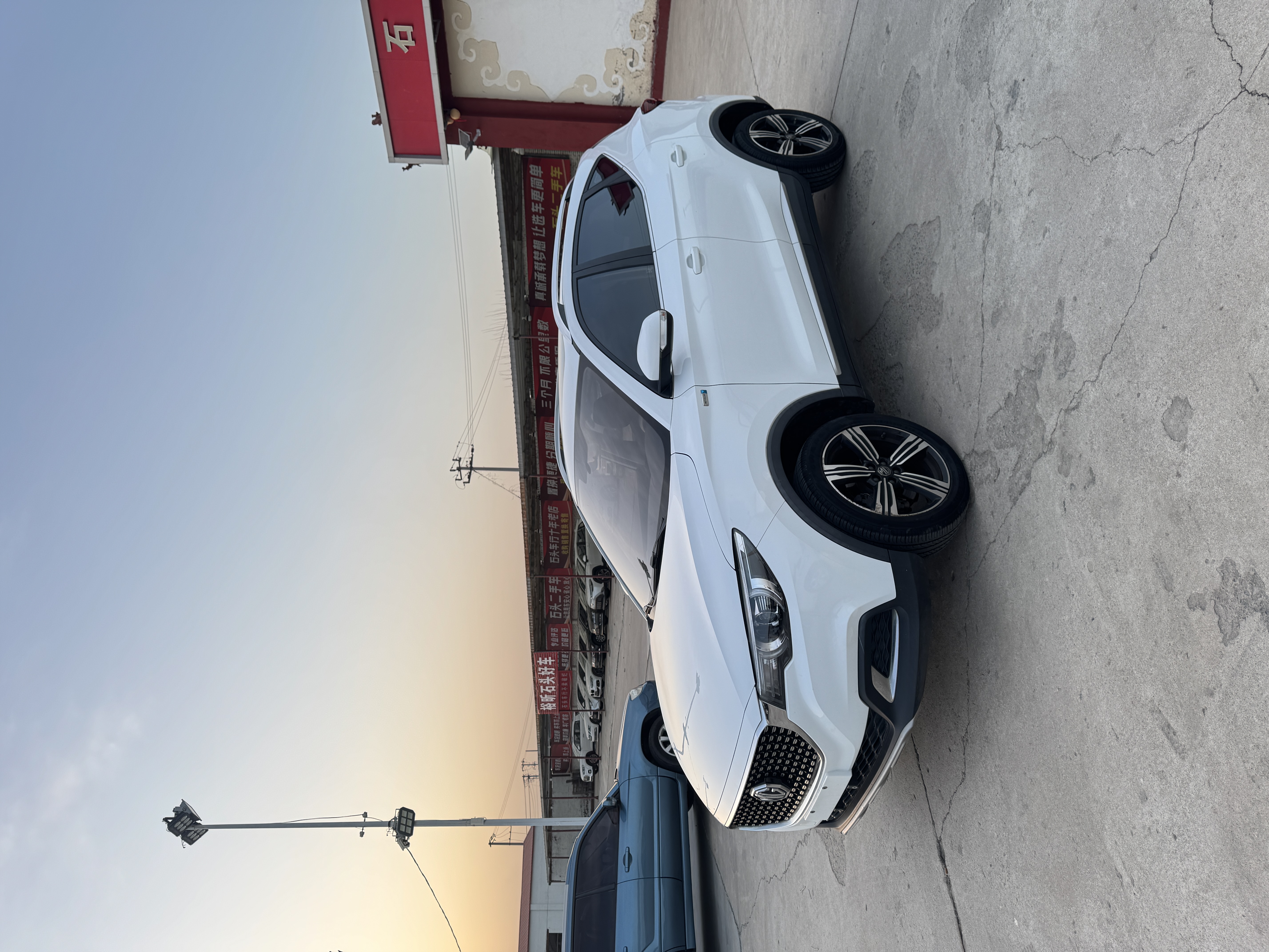 MG ZS 2019 MG ZS 2019 car image