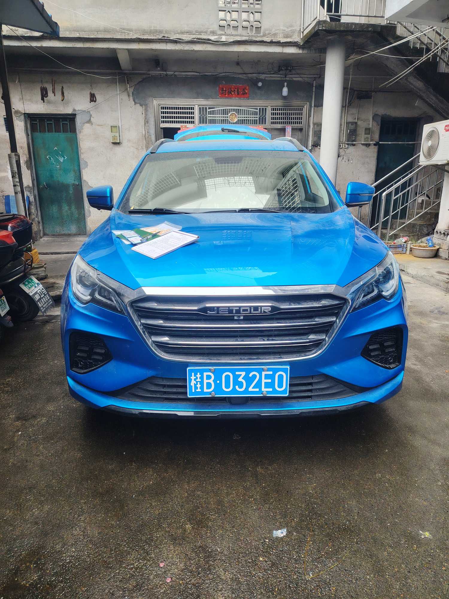 X70 2019 X70 2019 car image