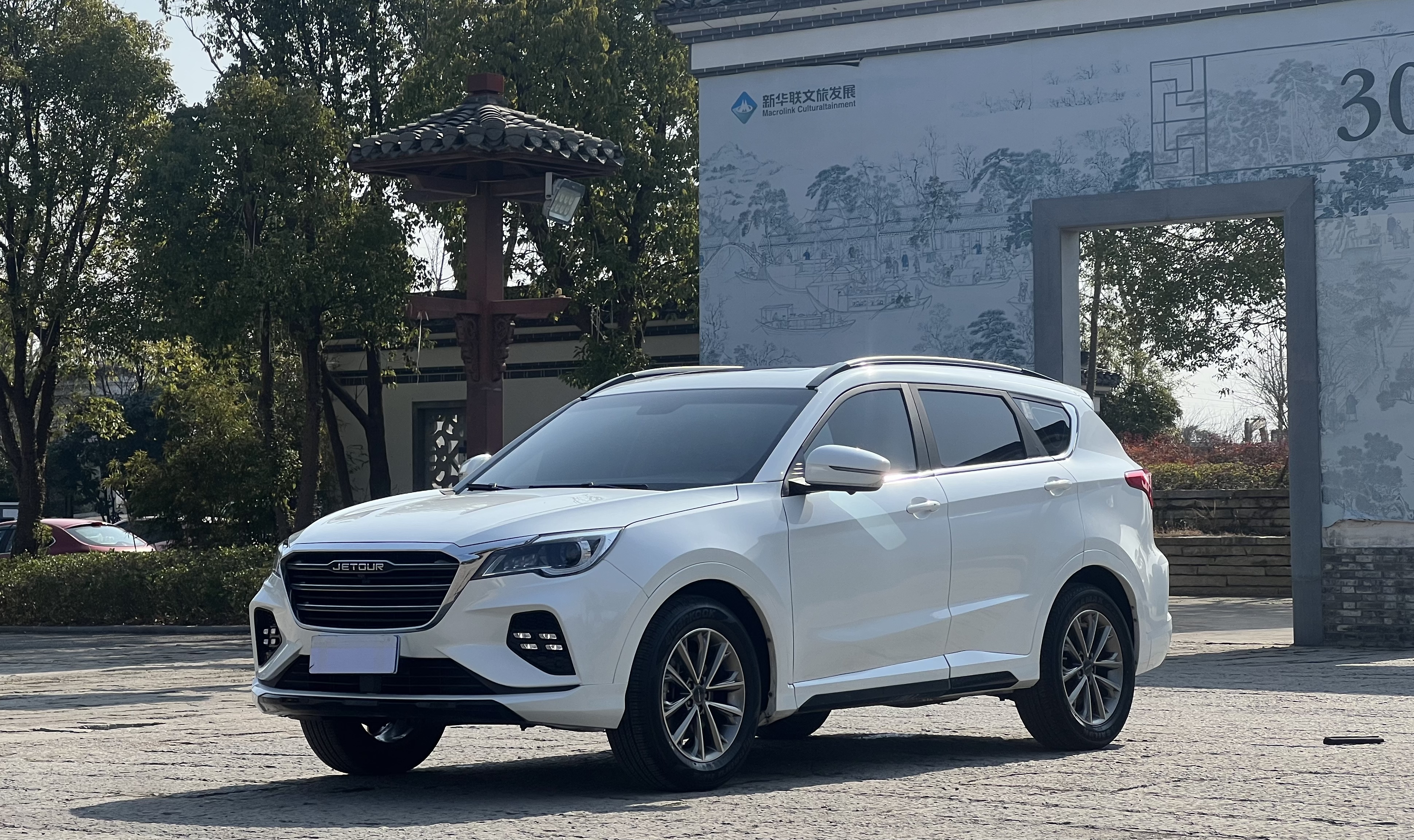 X70 2019 X70 2019 immagine di auto