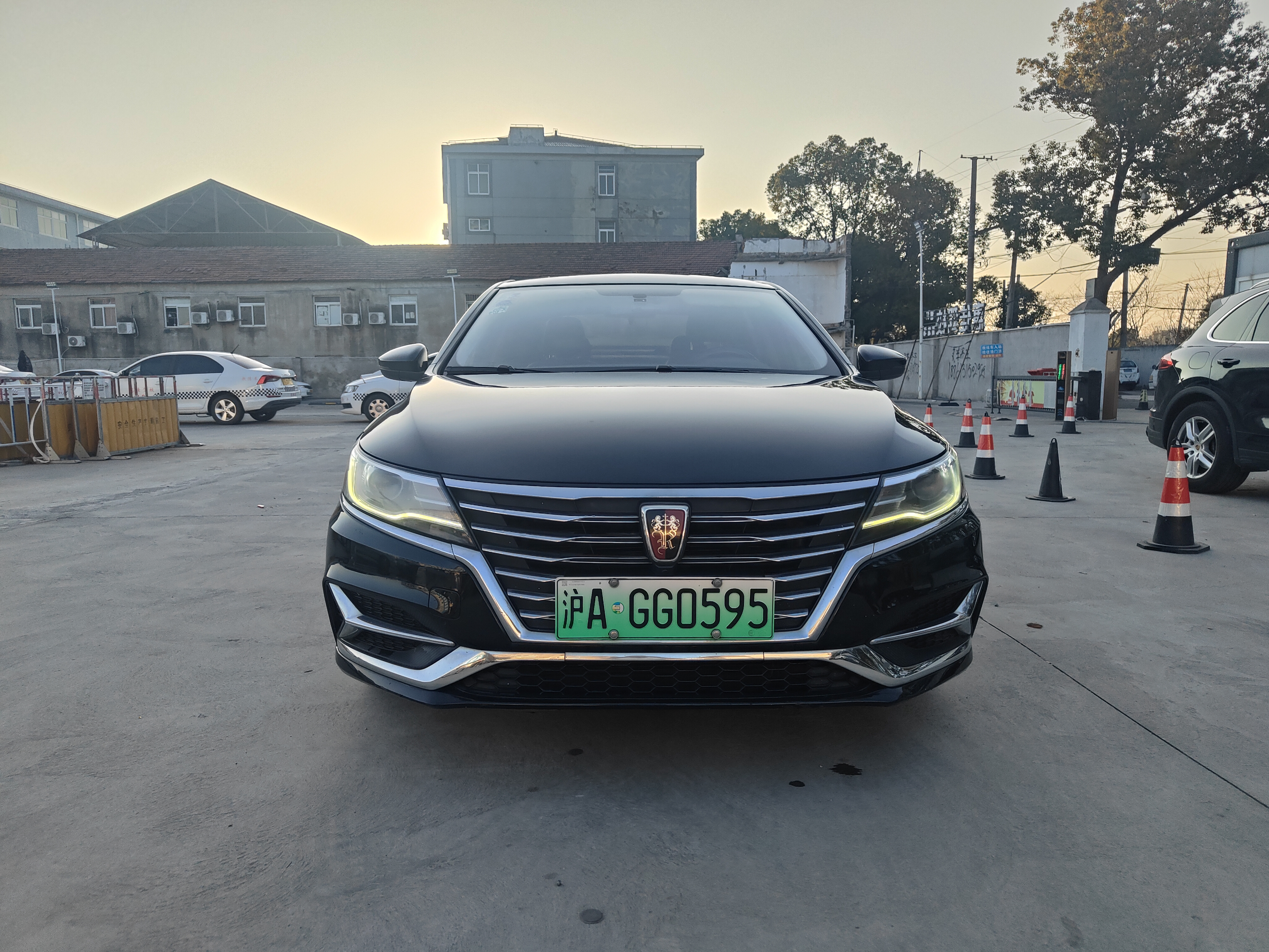 Roewe i6 New Energy 2019 изображение автомобиля 