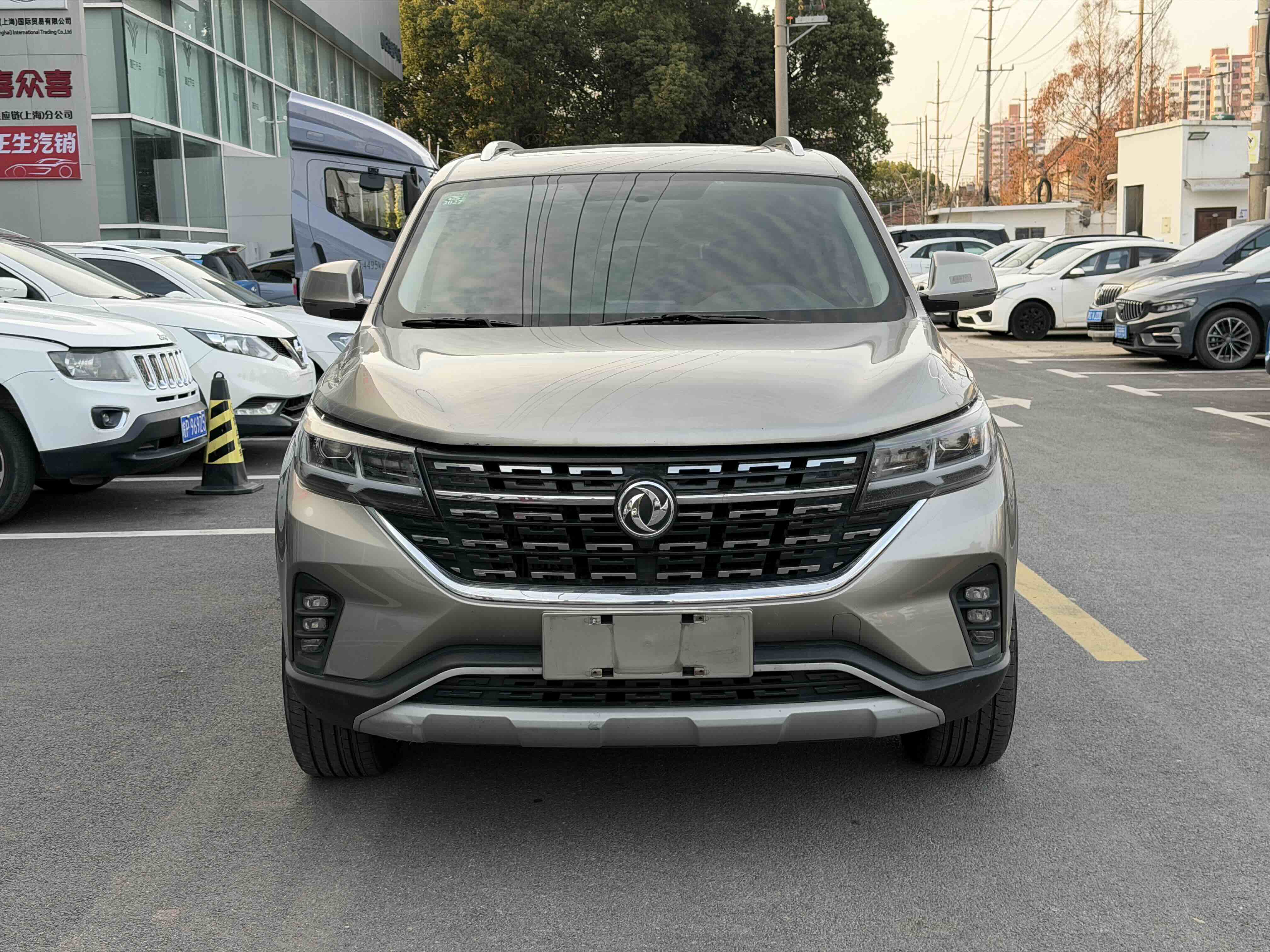 T5 L 2019 T5 L 2019 car image