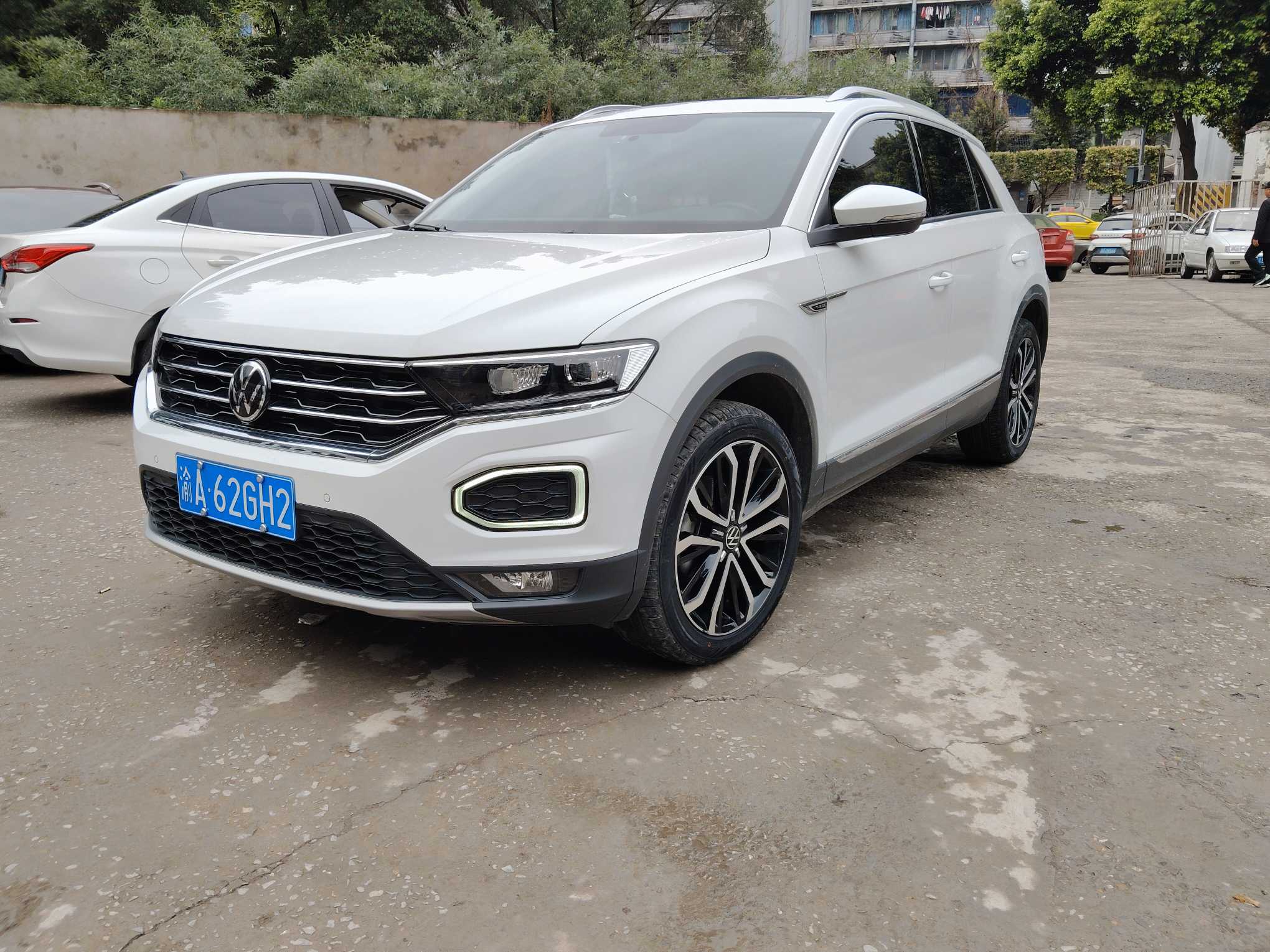 T-Roc 2022 T-Roc 2022 car image
