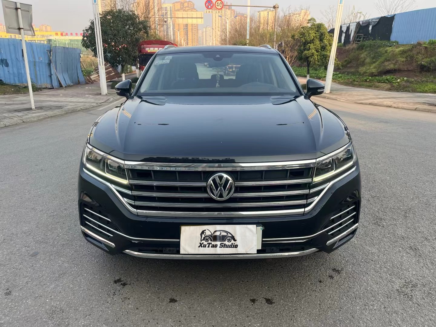 Volkswagen Touareg 2019 car image 