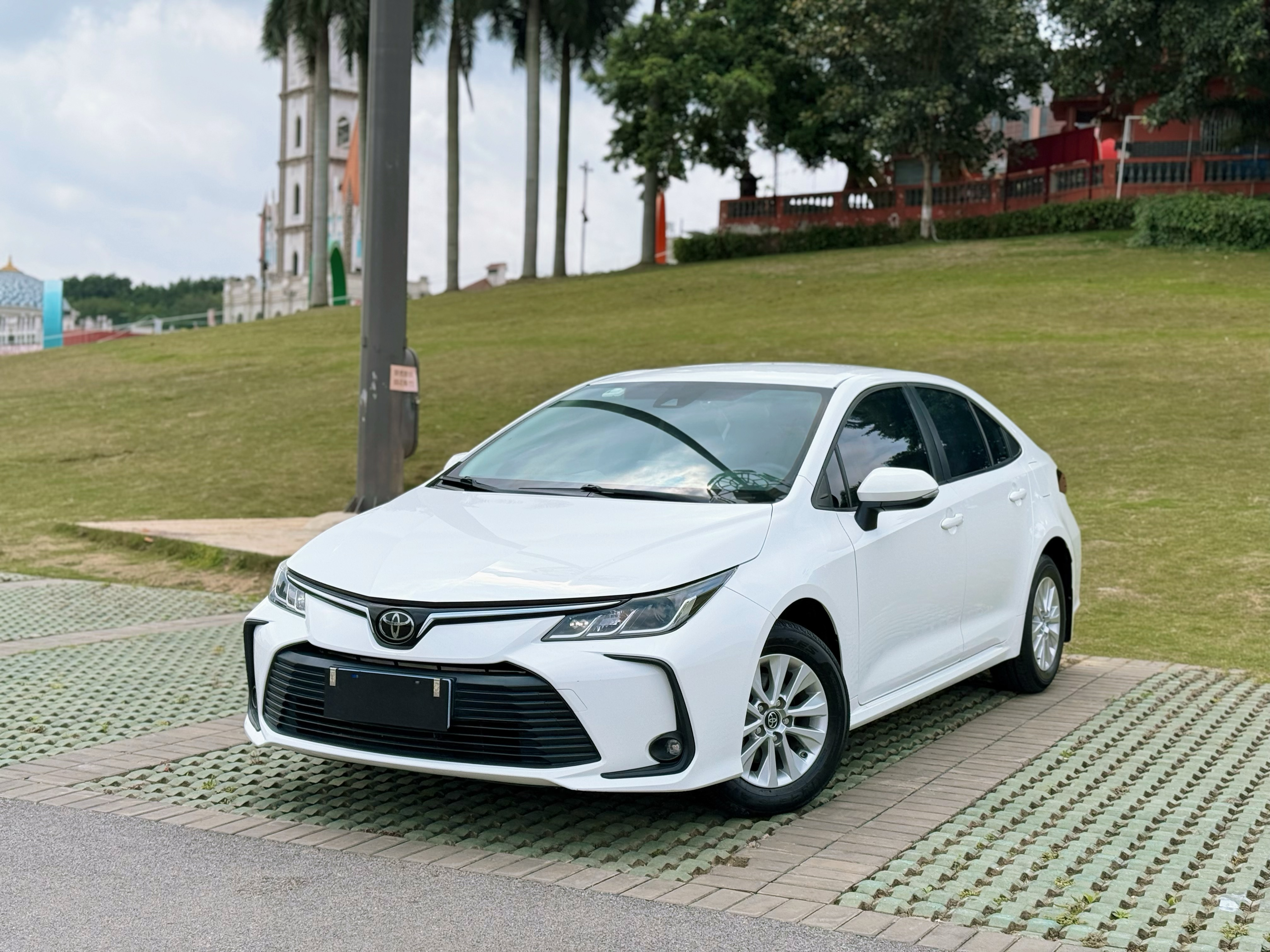 Toyota Corolla 2019 Toyota Corolla 2019 car image