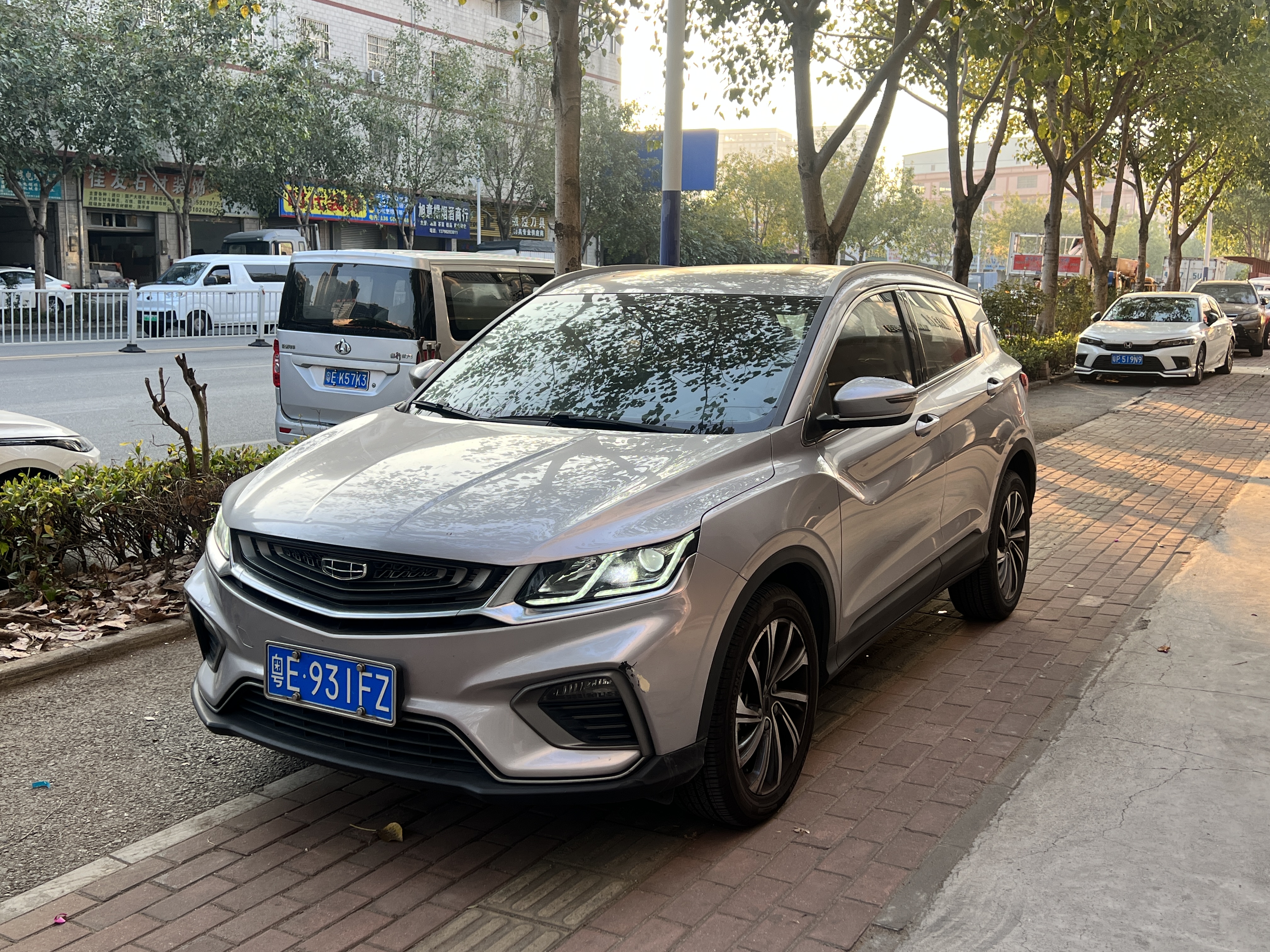GEELY Coolray 2019 car image 