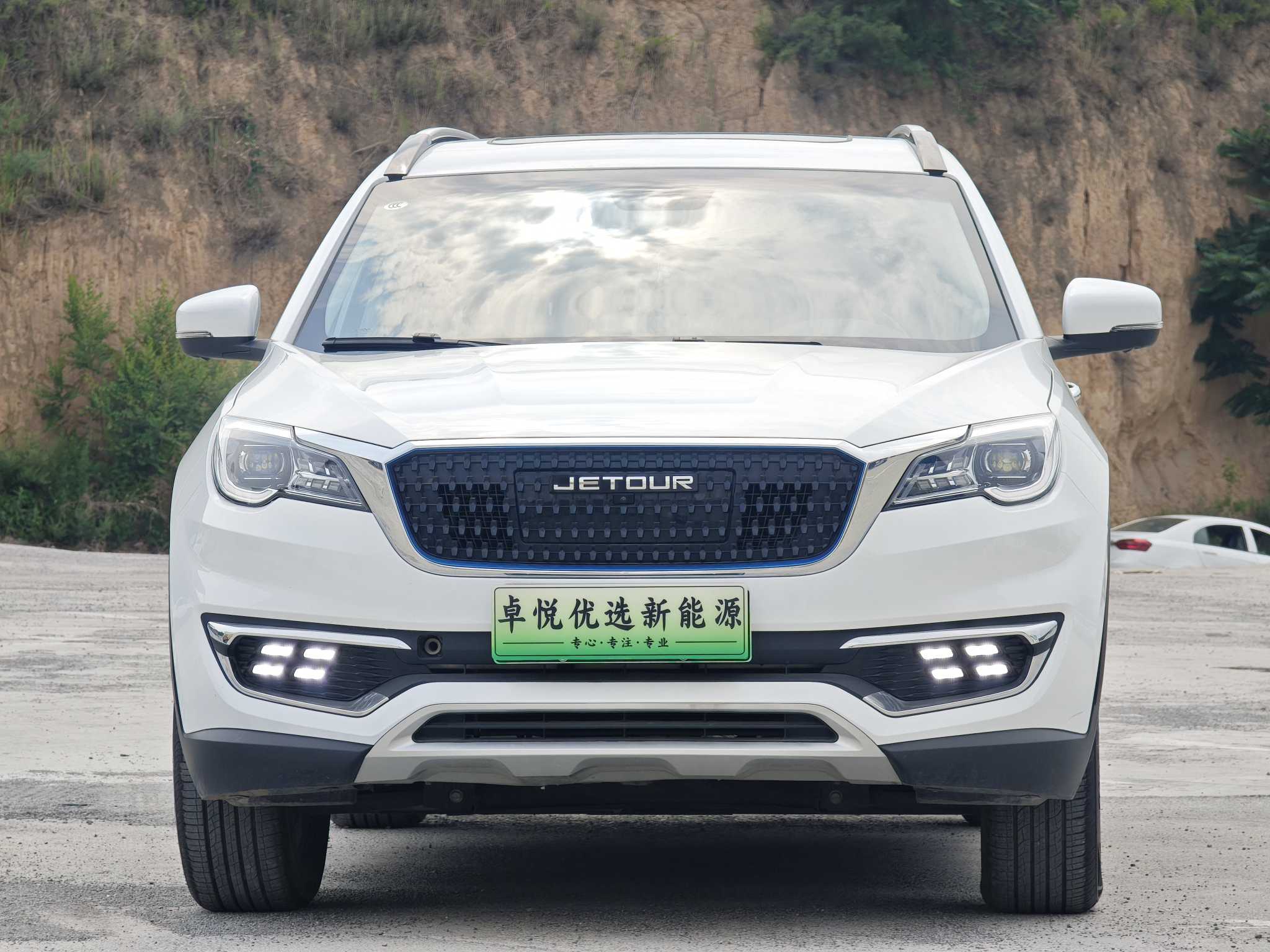 Jetour X70S EV 2023 car image 