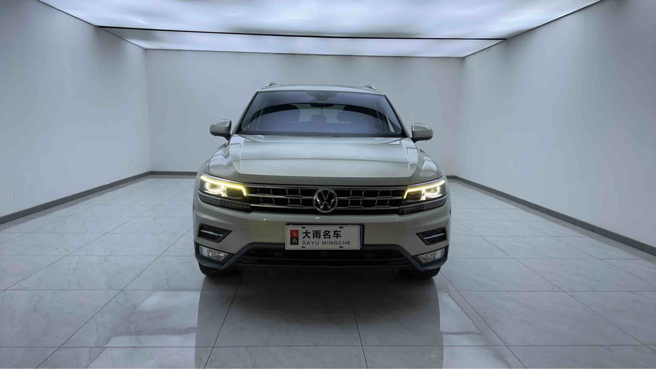 Volkswagen Tiguan L 2019 car image 
