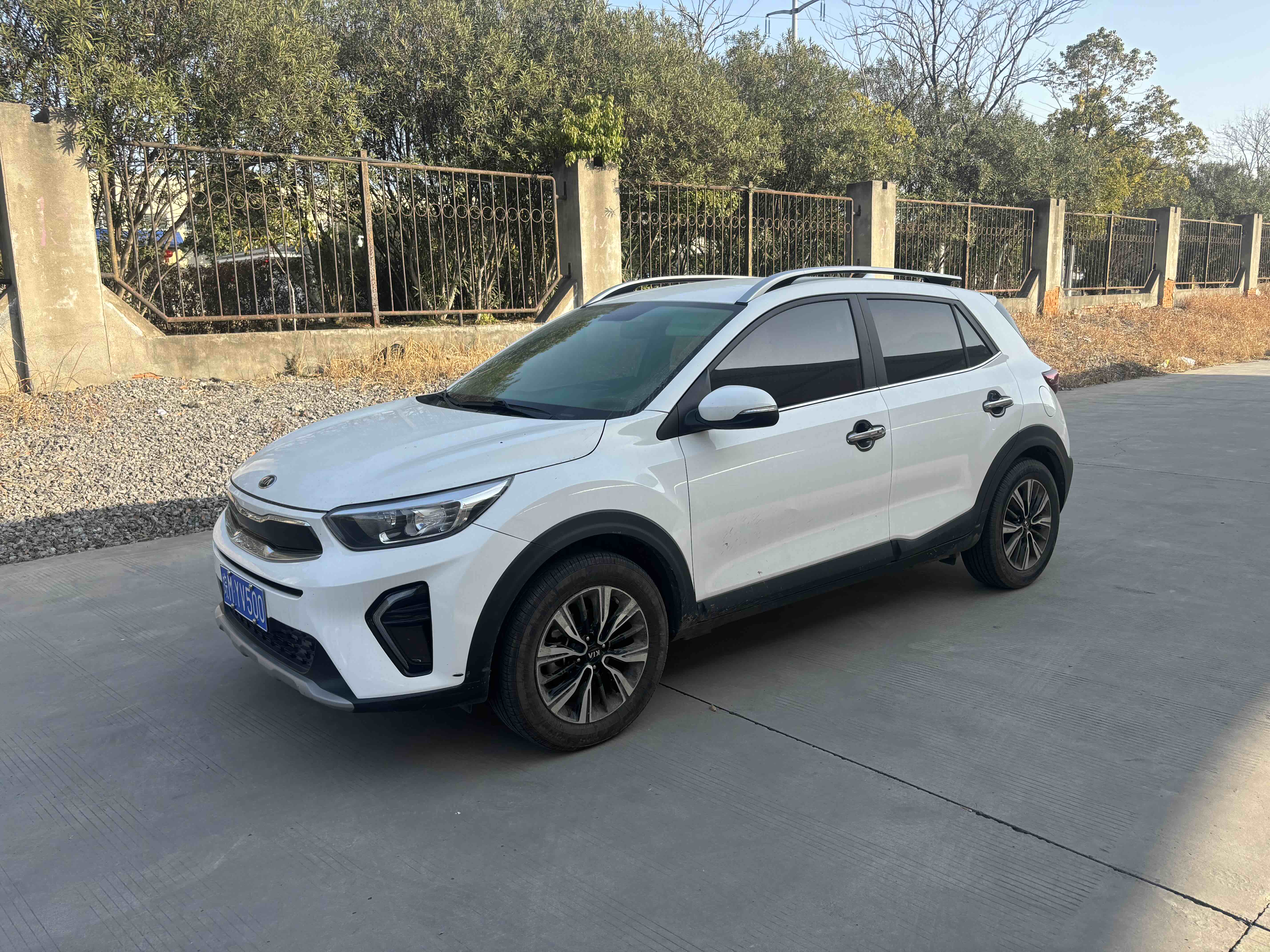 Kia KX1 2019 car image 