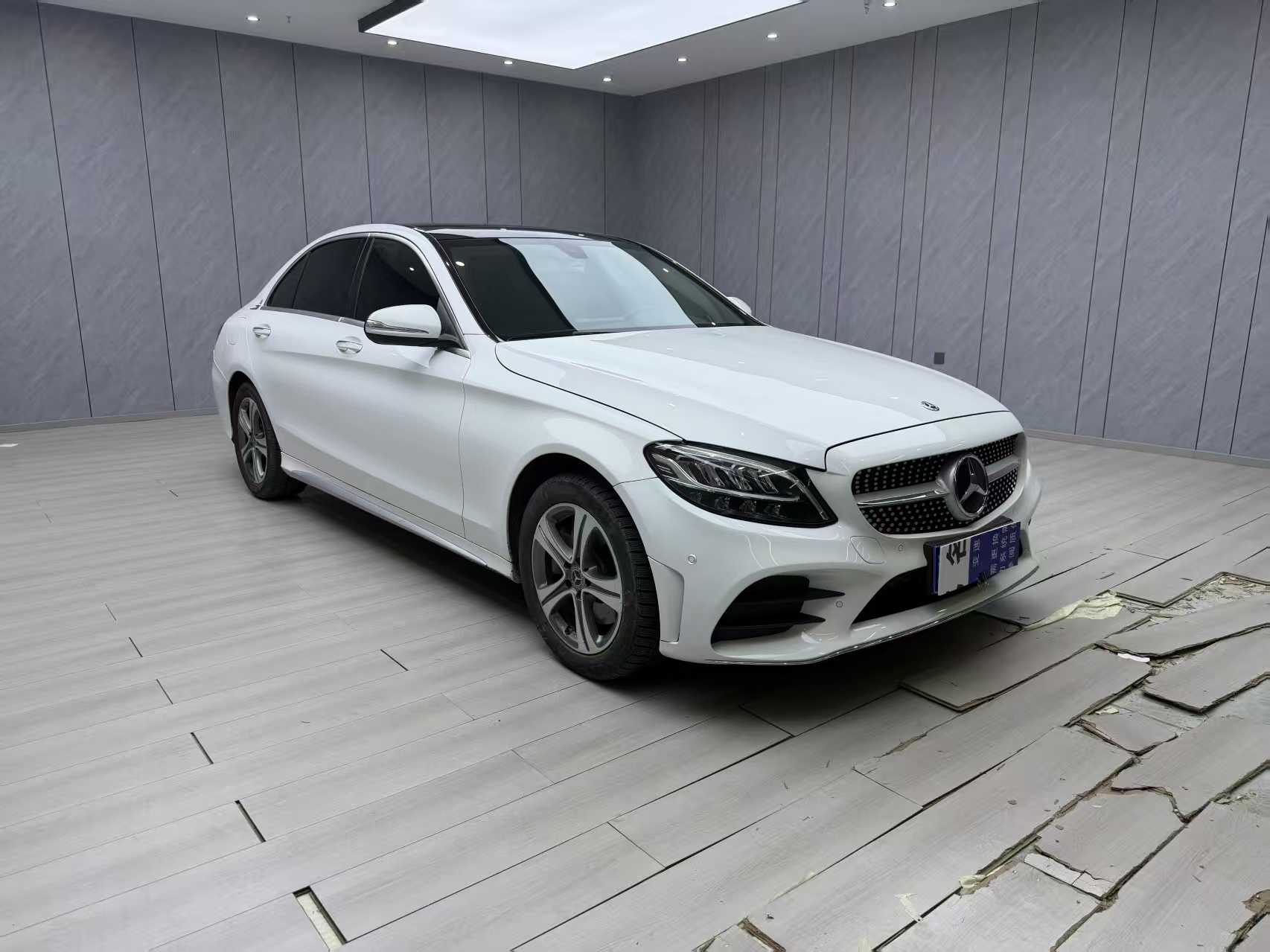 Mercedes-Benz C Class 2020 Mercedes-Benz C Class 2020 immagine di auto