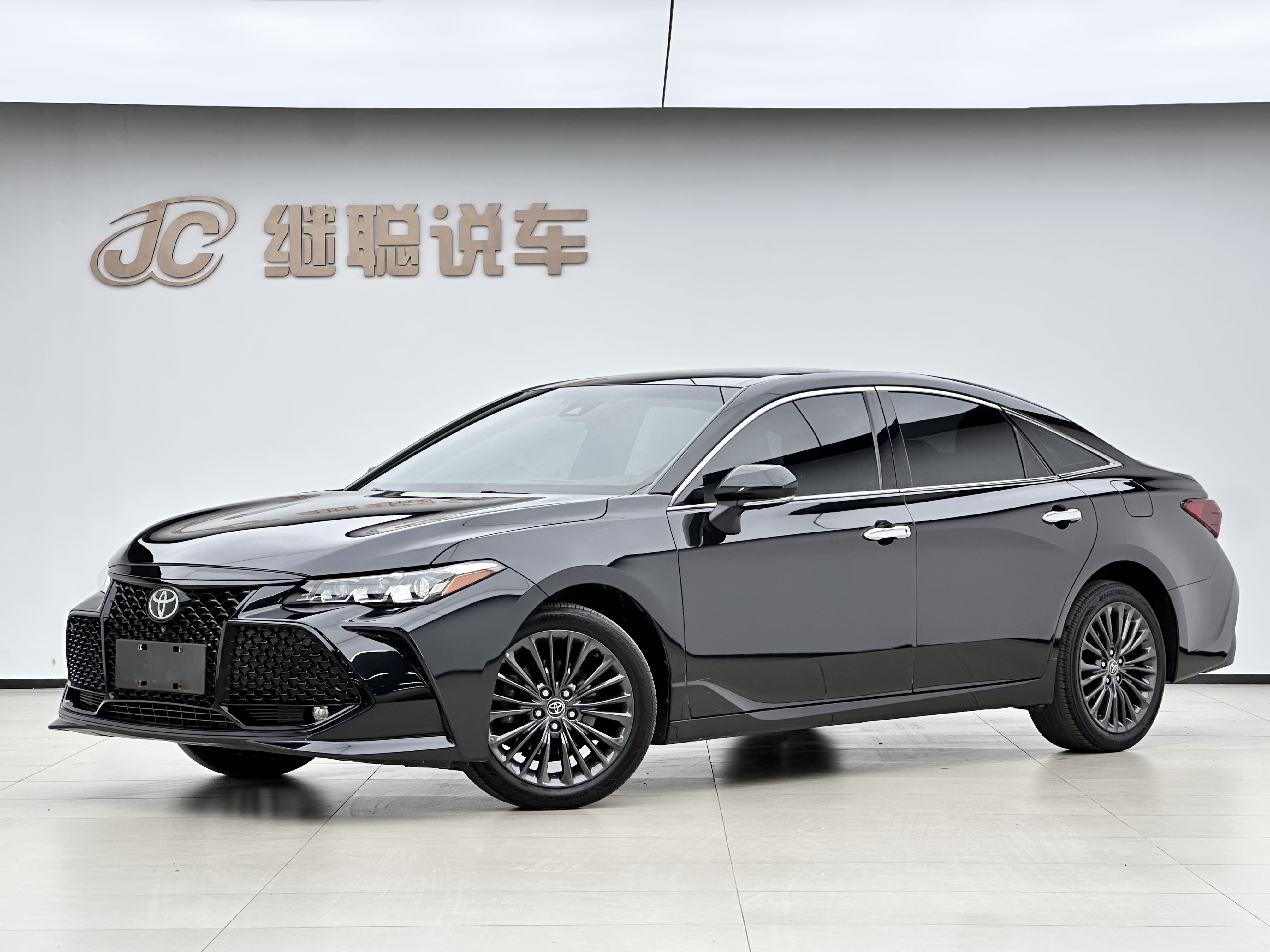 Toyota Avalon 2021 汽车图片 