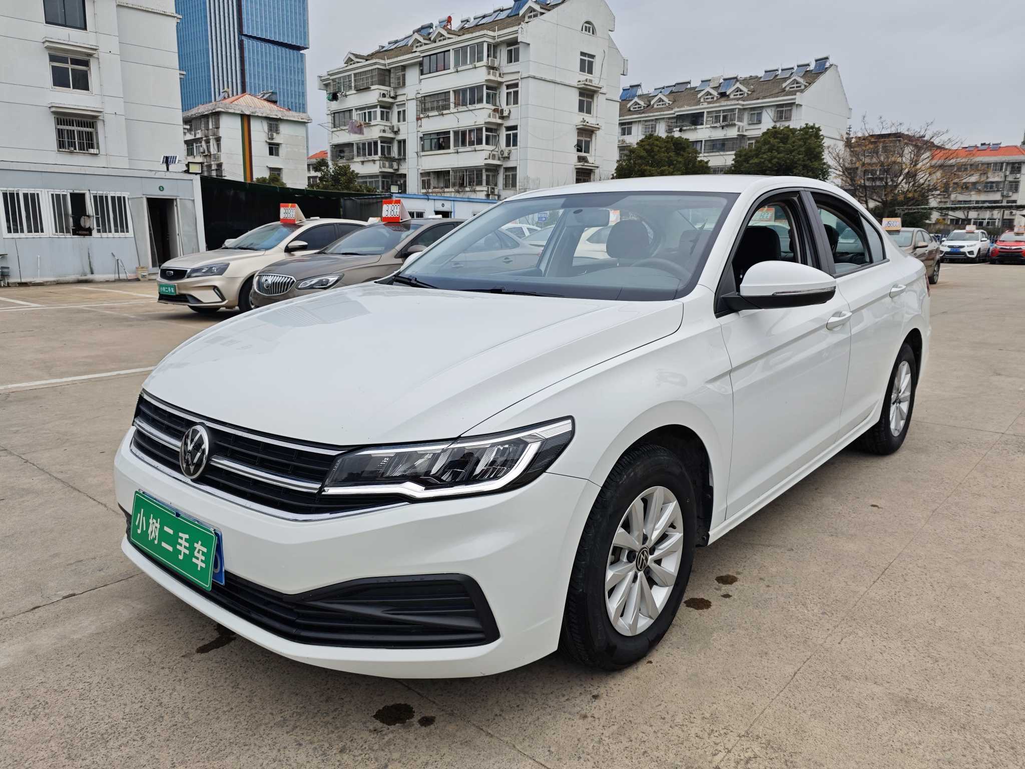 Volkswagen Bora 2020 car image 