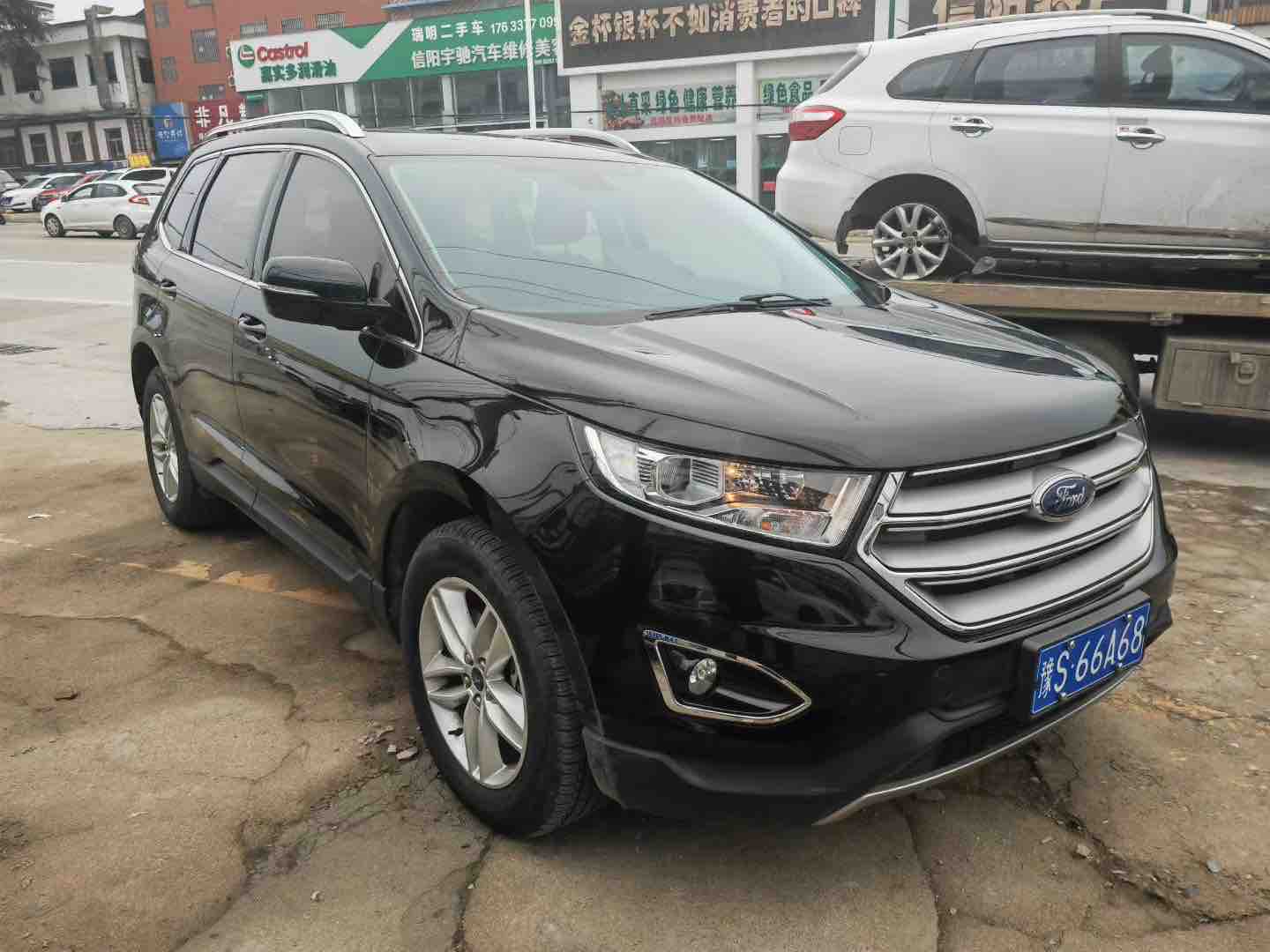 Ford Edge 2018 immagine di auto 