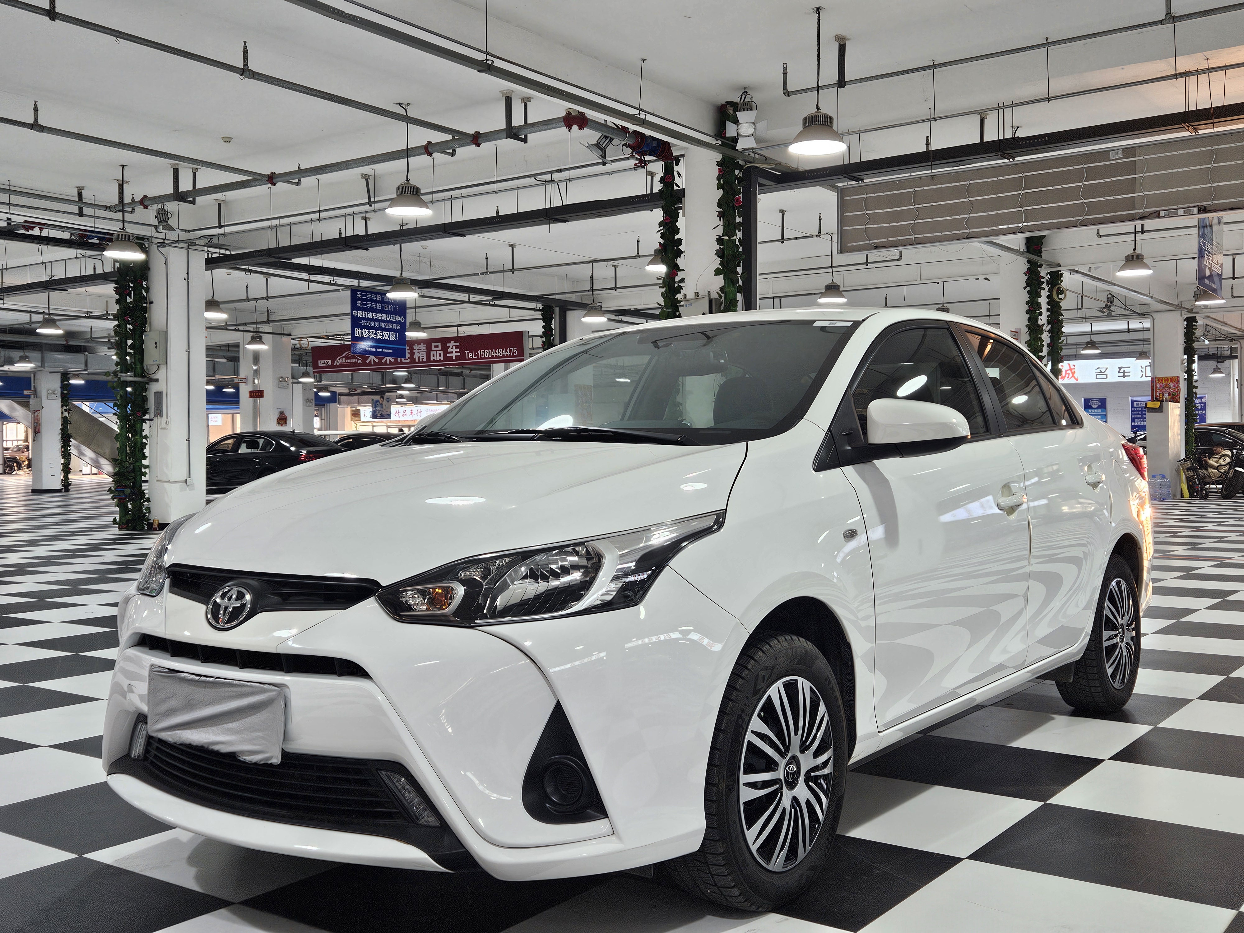 Yaris L Zhixiang 2020 Yaris L Zhixiang 2020 immagine di auto