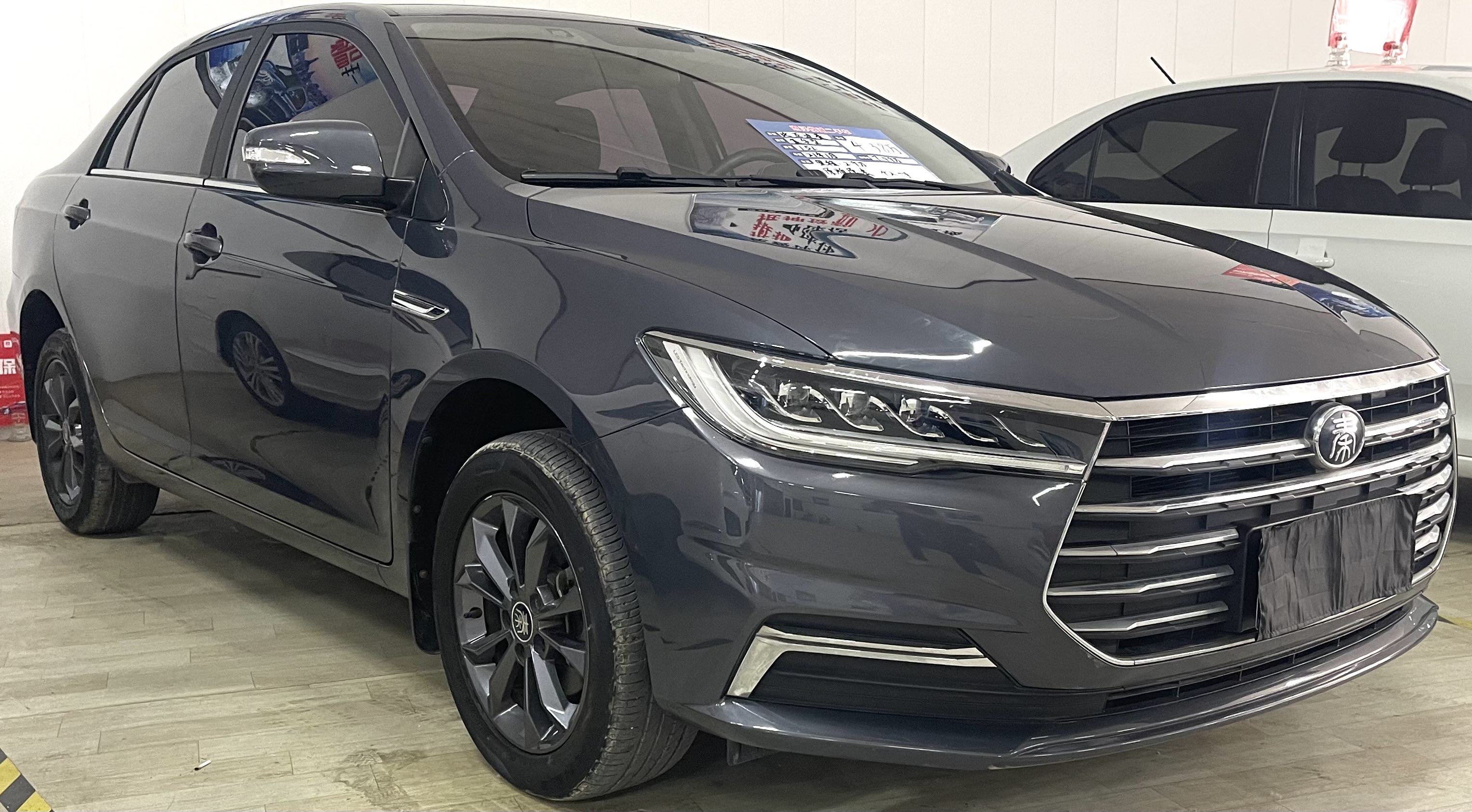 BYD Qin 2021 BYD Qin 2021 изображение автомобиля