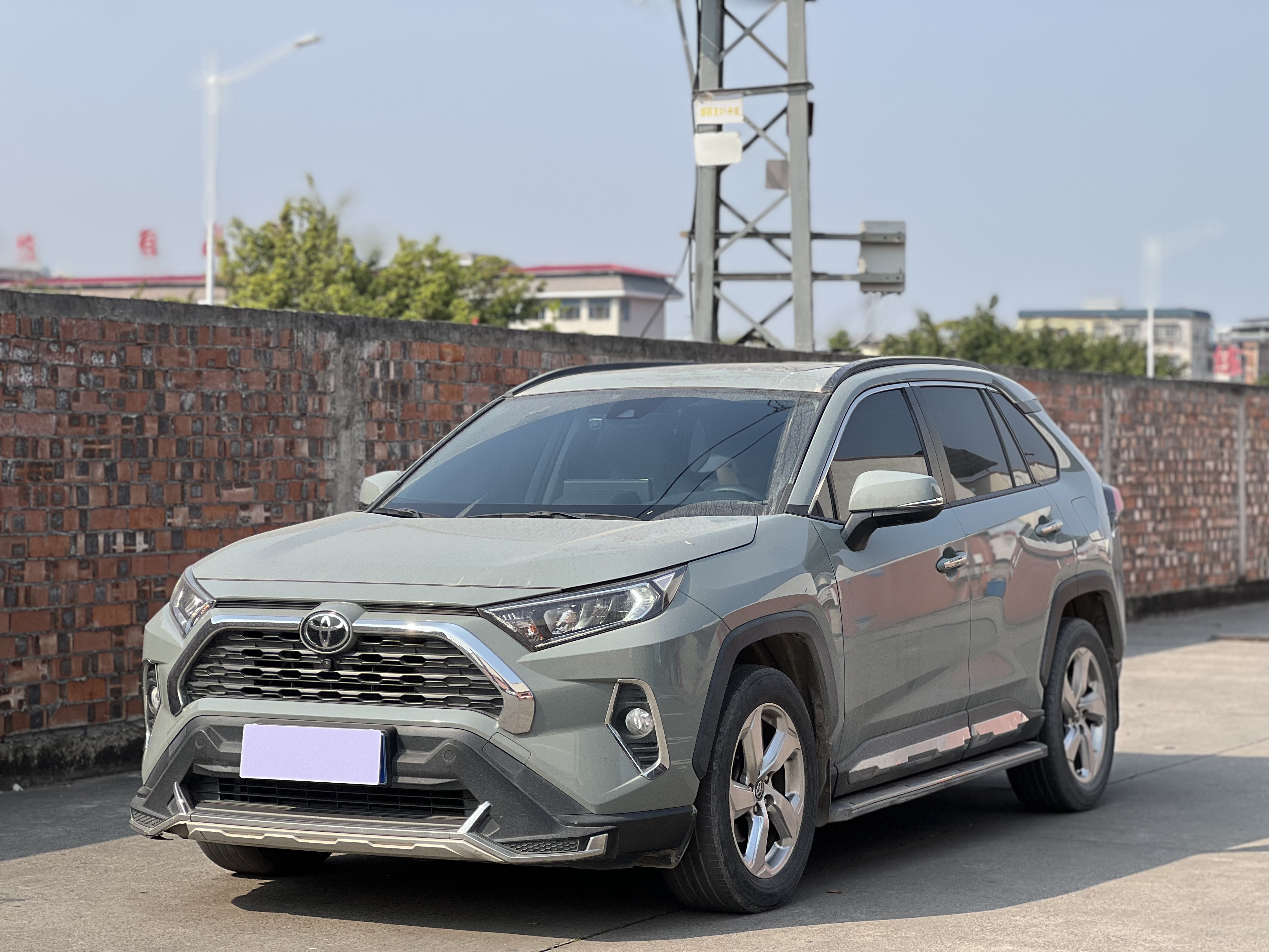 Toyota RAV4 2020 car image 