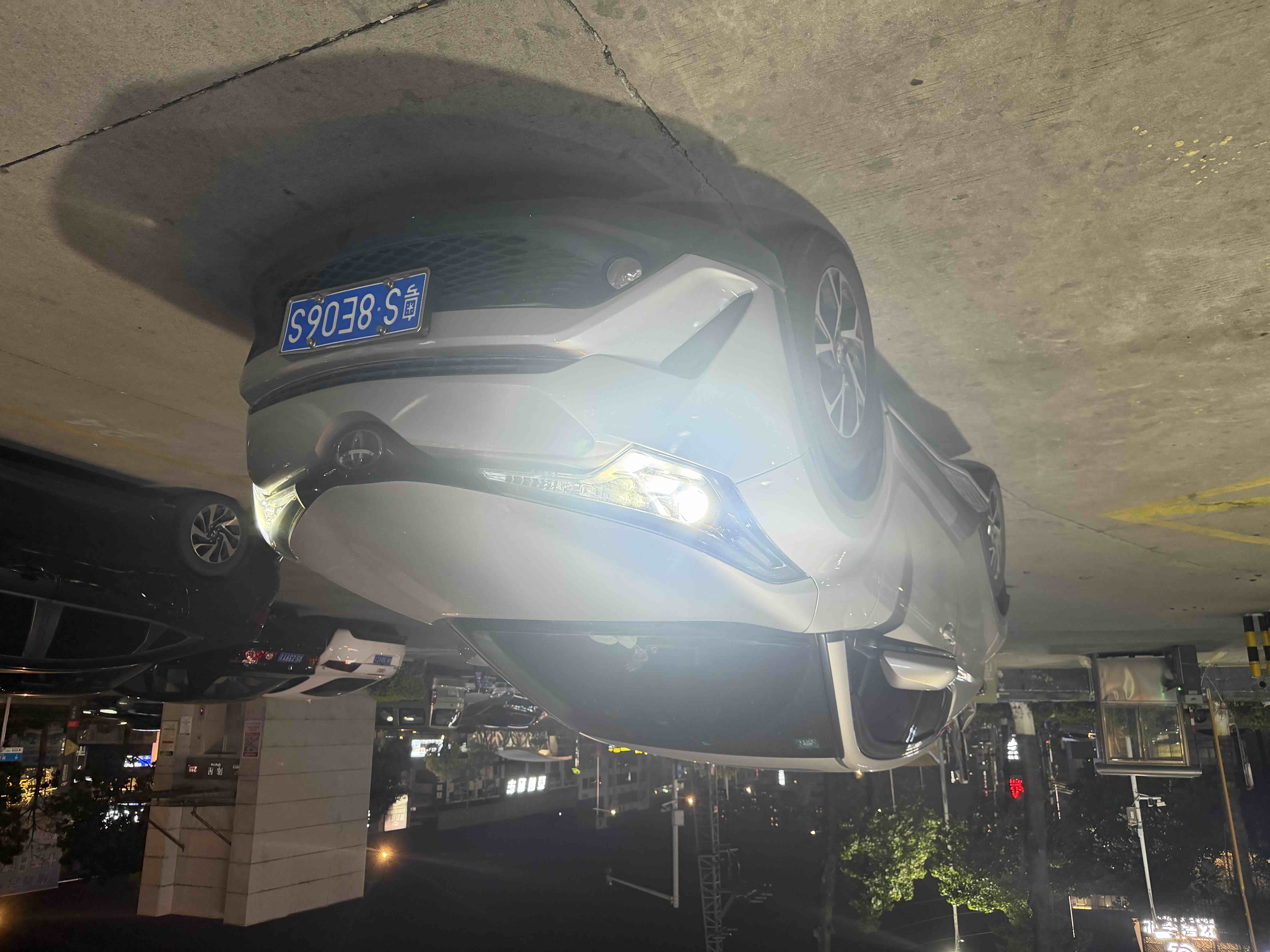 Toyota 2019 immagine di auto 
