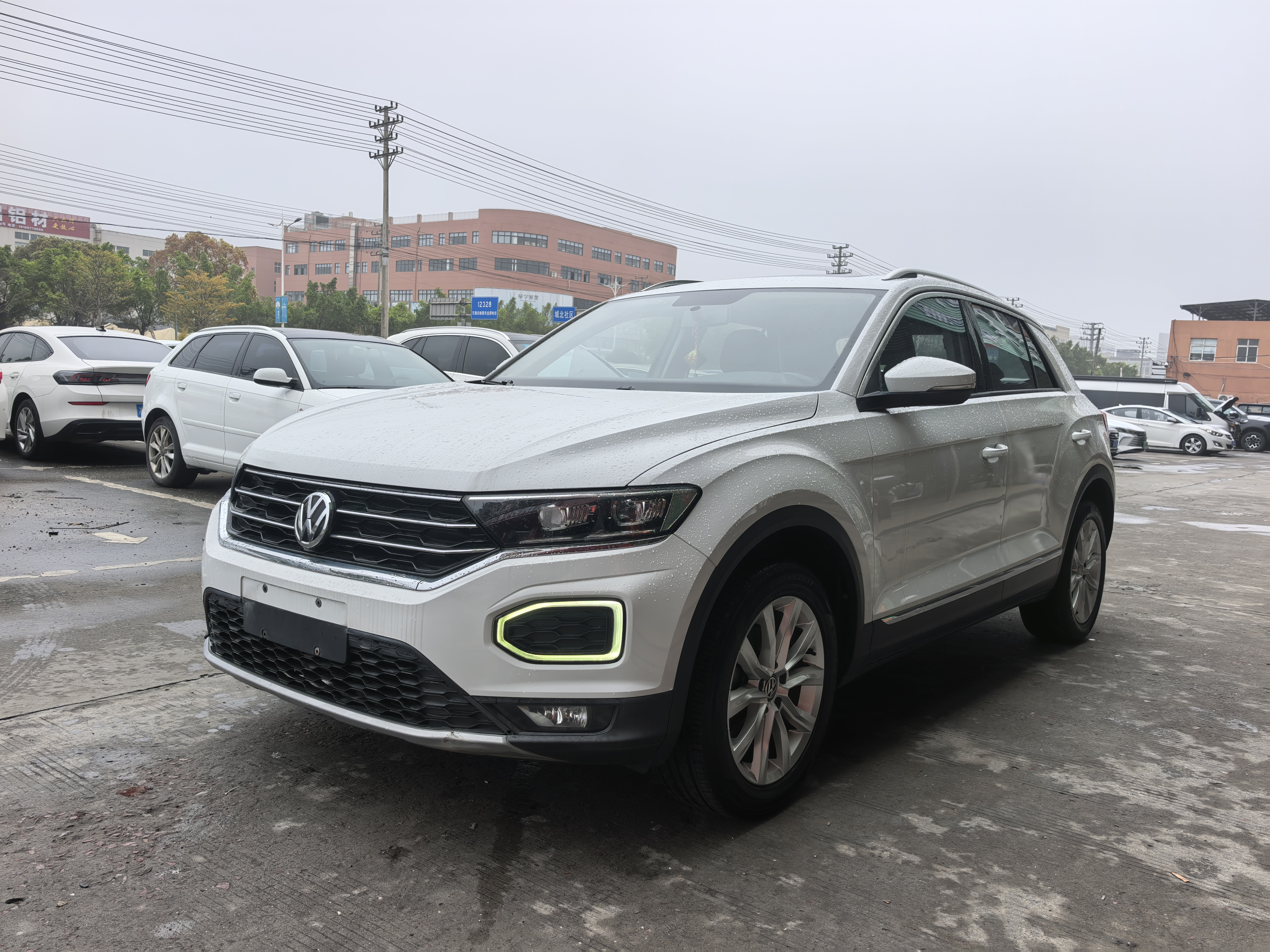 T-Roc 2020 car image 