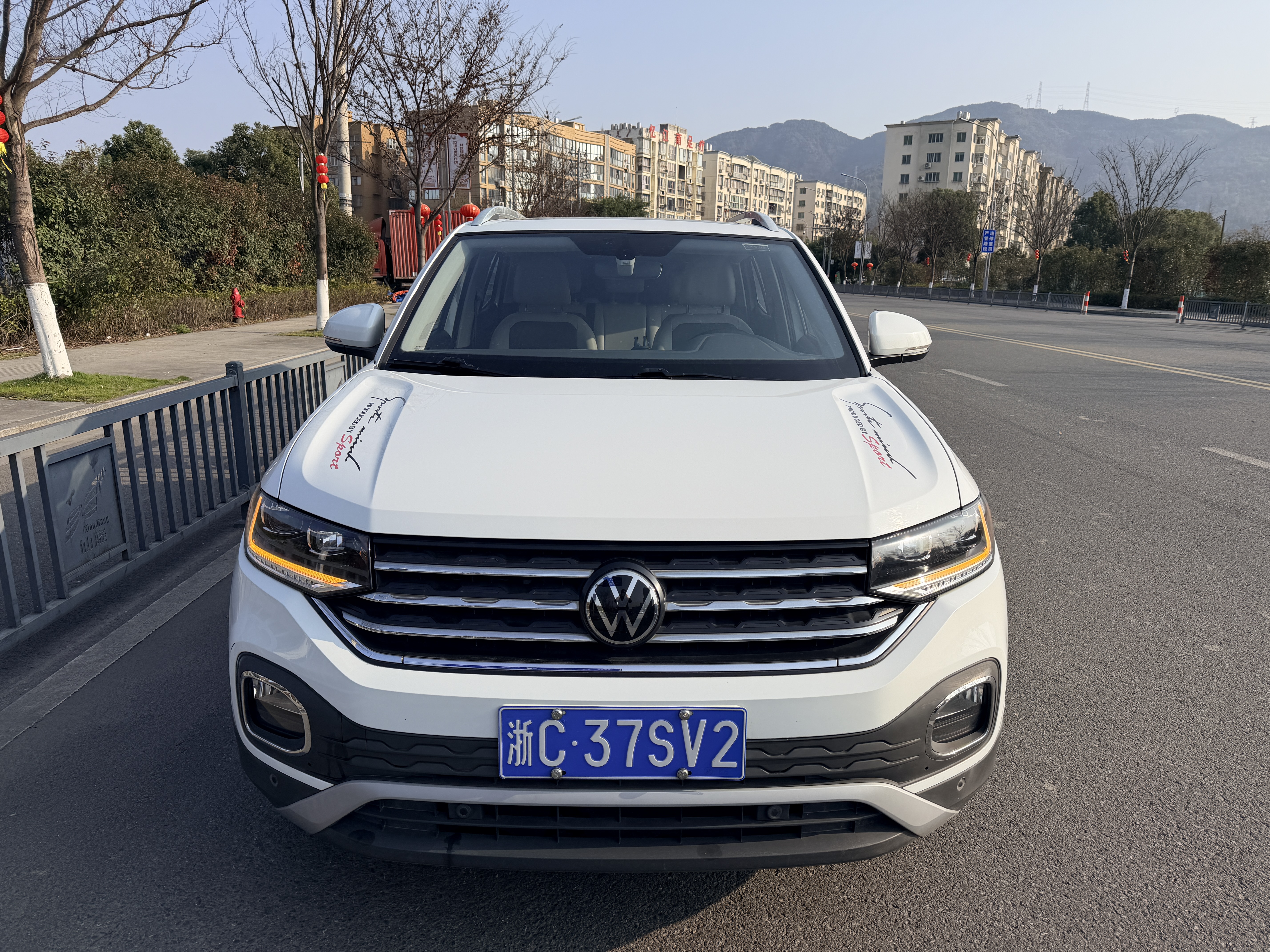 Volkswagen Tacqua 2020 car image 