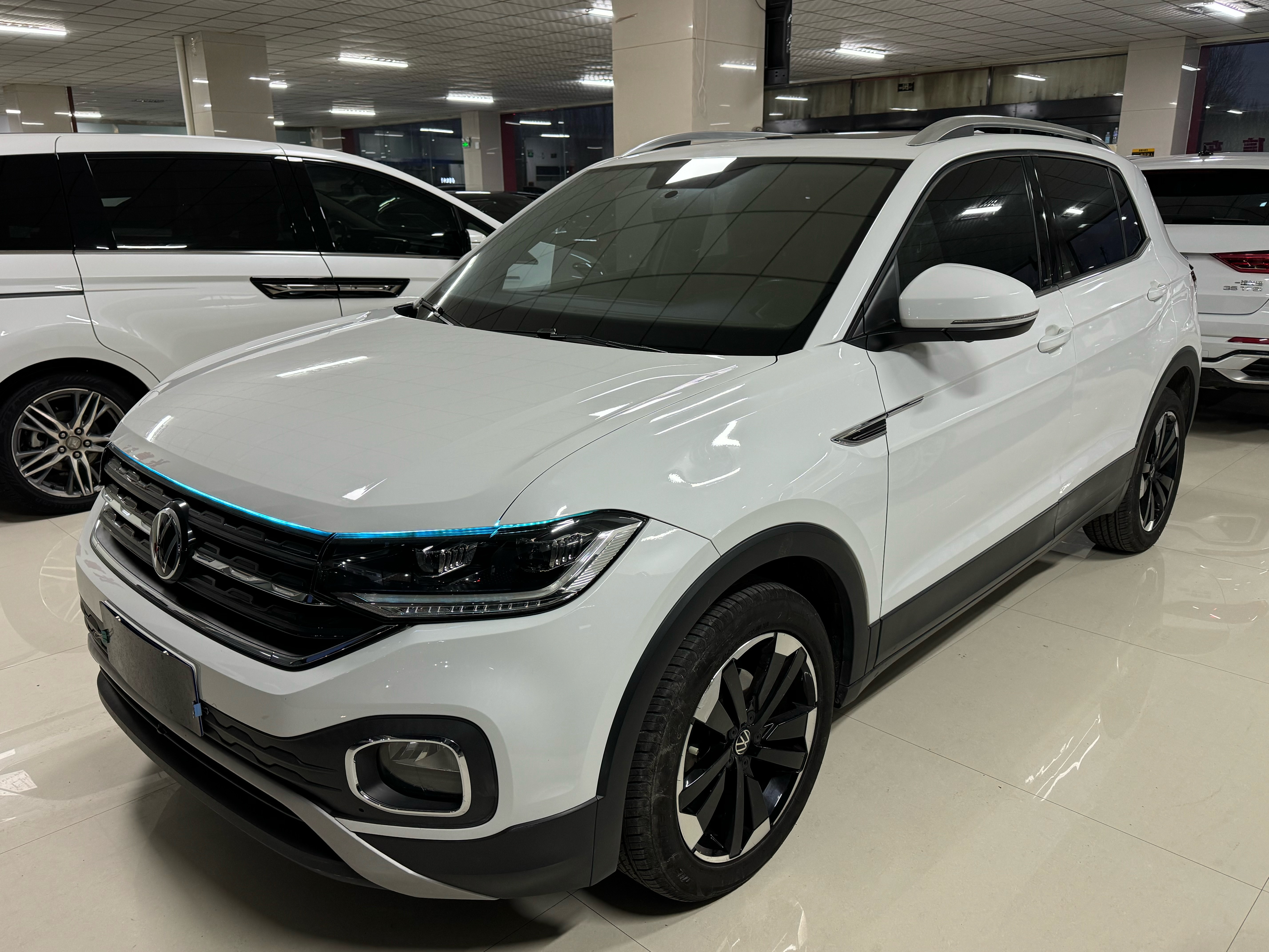 Volkswagen Tacqua 2021 Volkswagen Tacqua 2021 car image