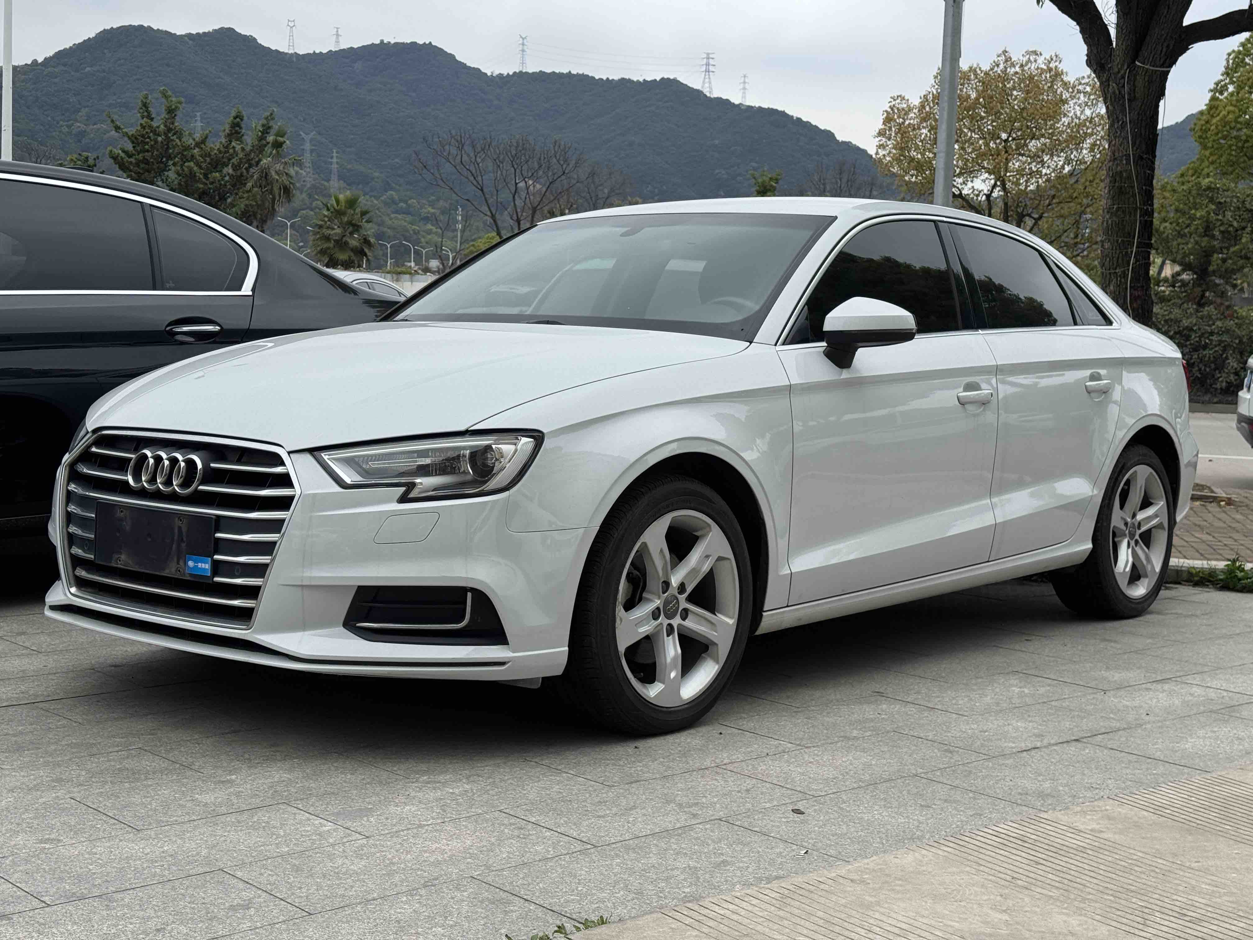 Audi A3 2020 car image 