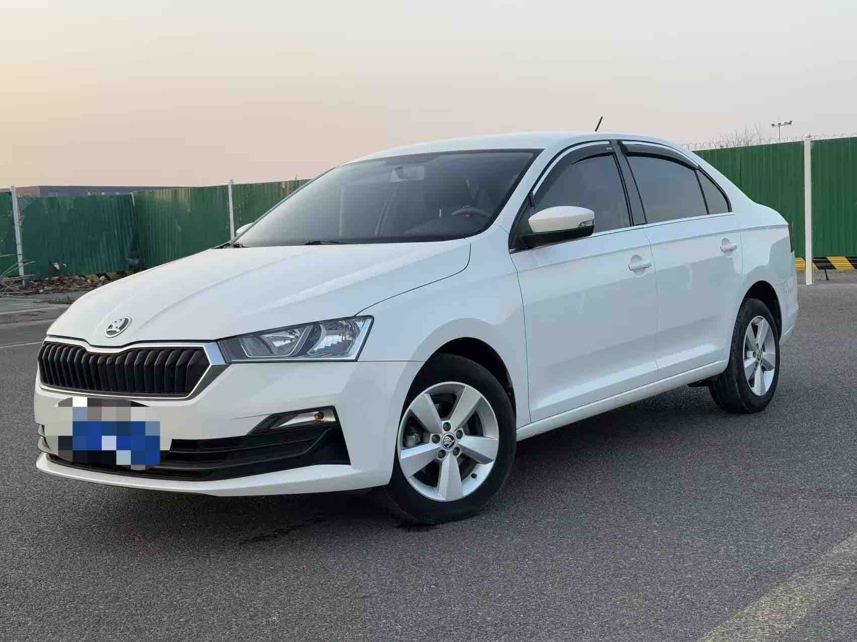 Skoda Rapid 2021 Skoda Rapid 2021 car image