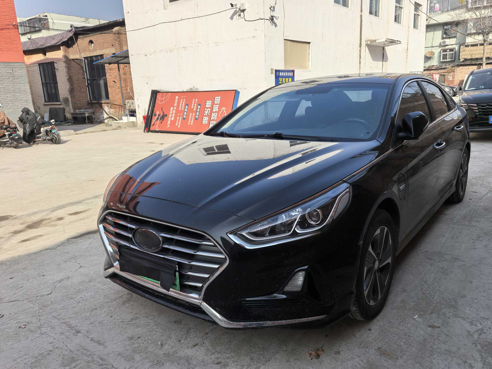 Hyundai Sonata PHEV 2020 Hyundai Sonata PHEV 2020 car image