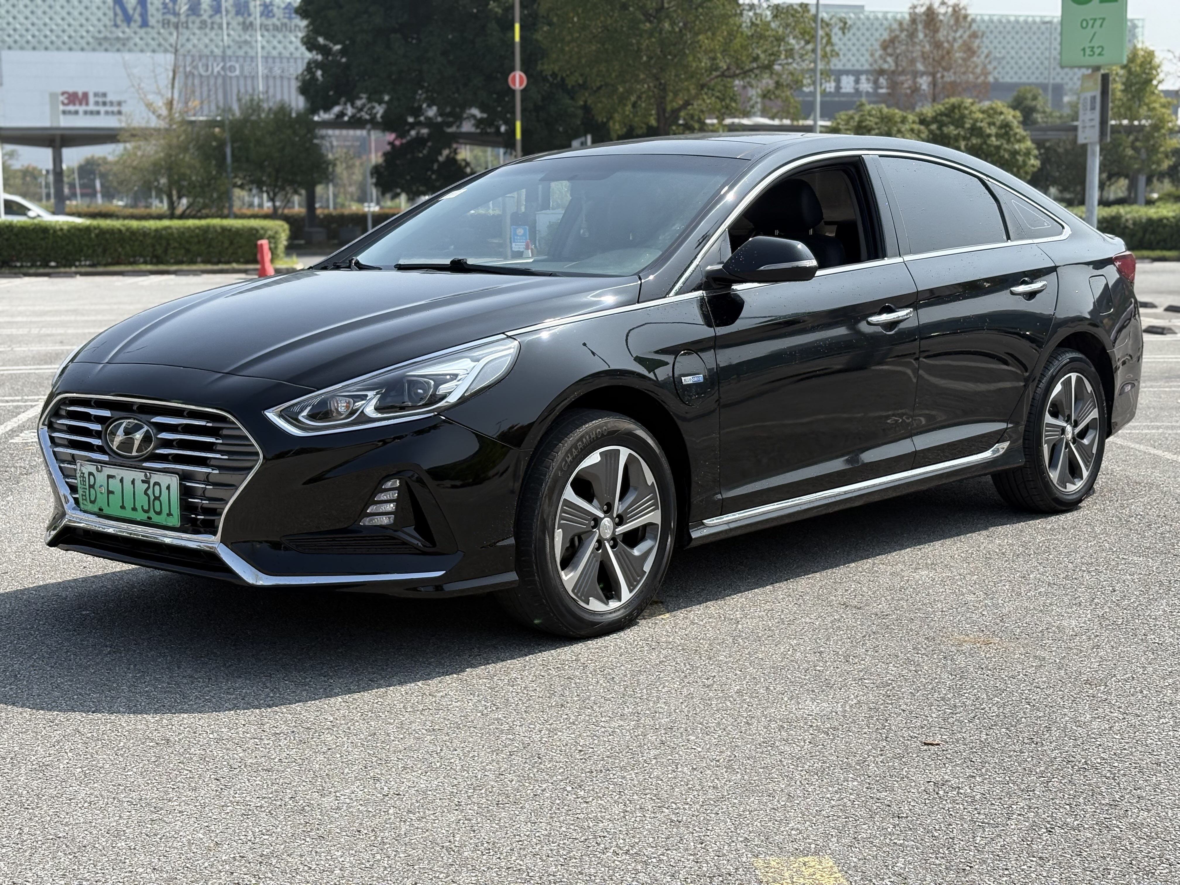 Hyundai Sonata PHEV 2021 Hyundai Sonata PHEV 2021 car image