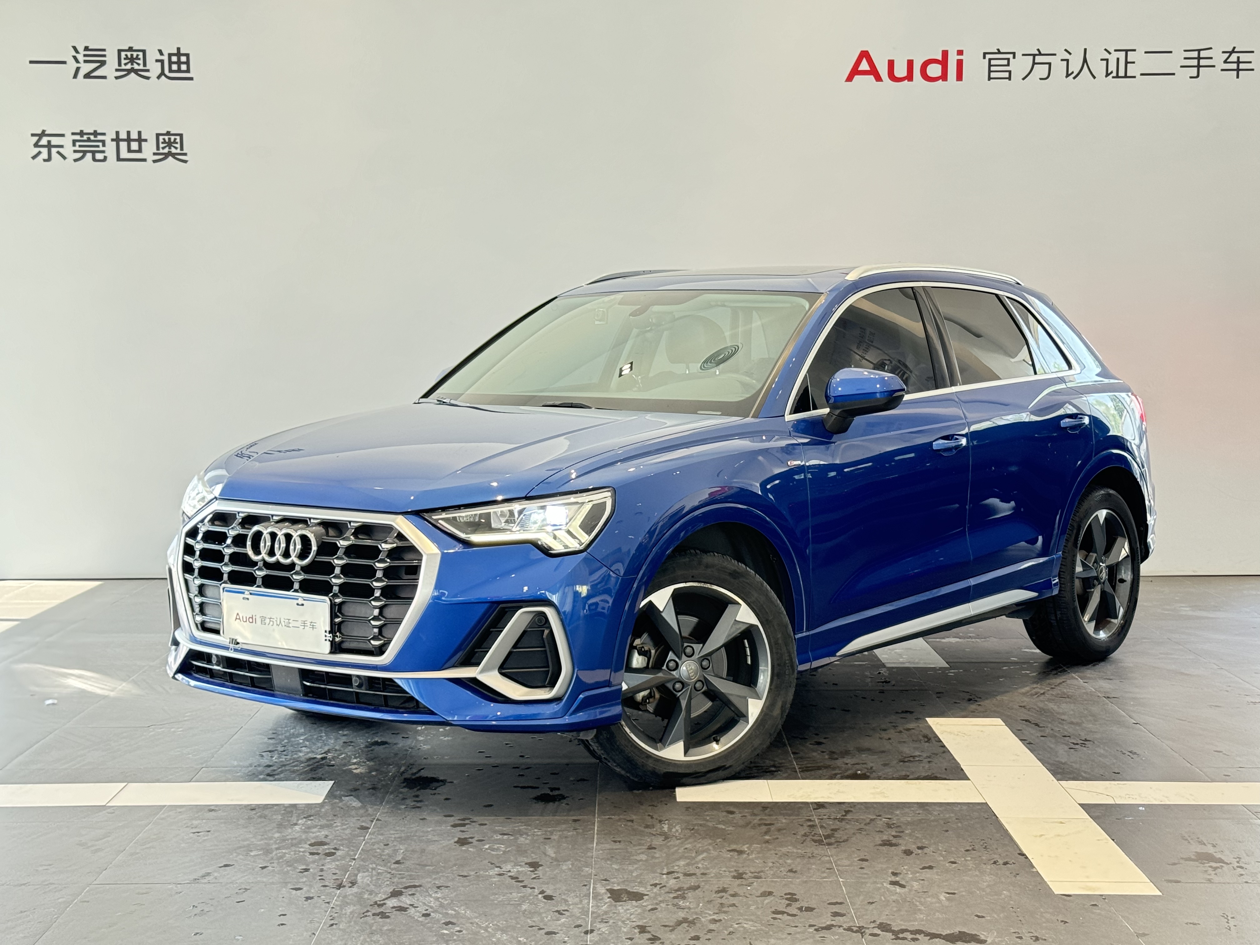 Audi Q3 2020 car image 