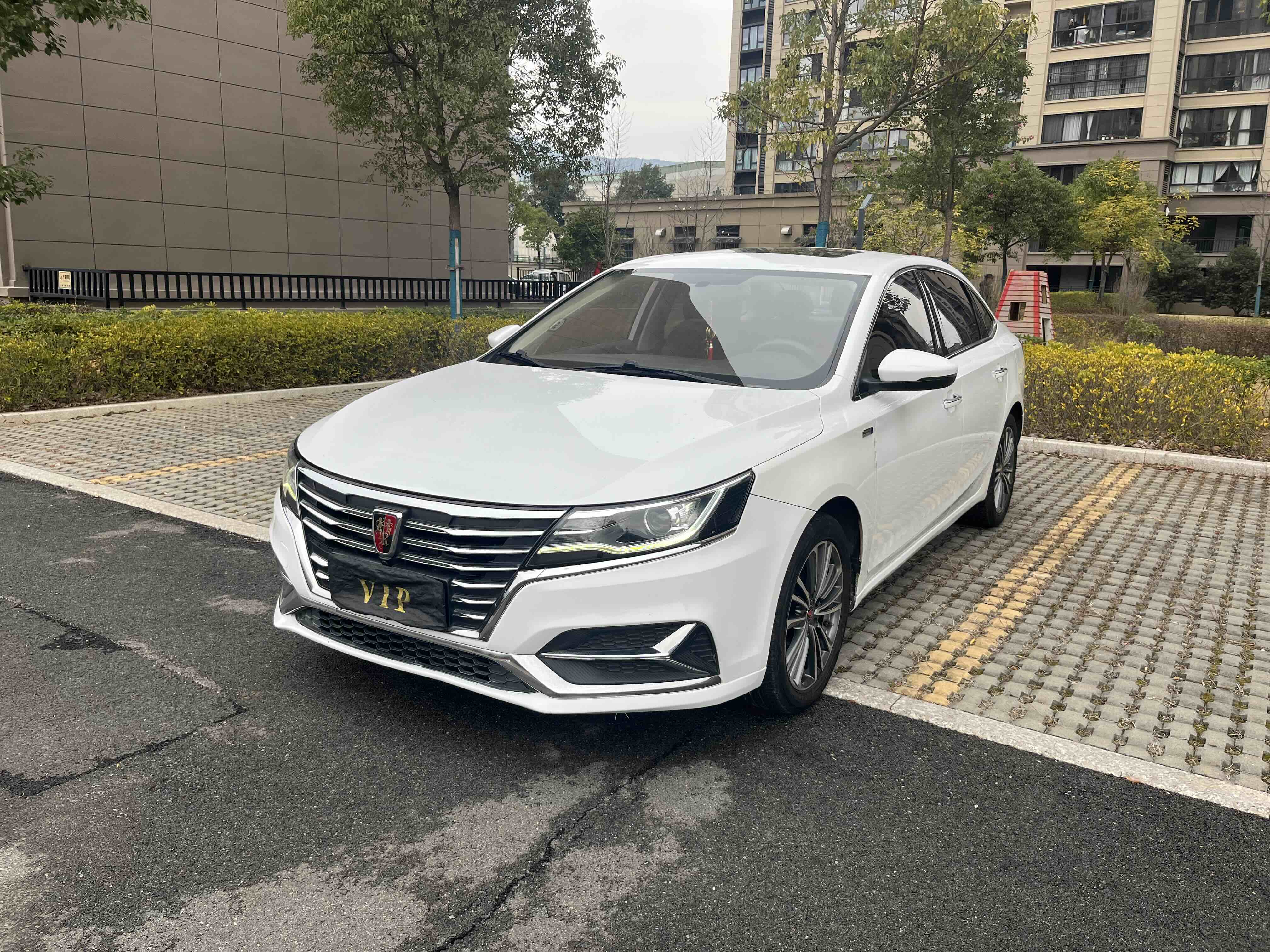 Roewe i6 2020 car image 