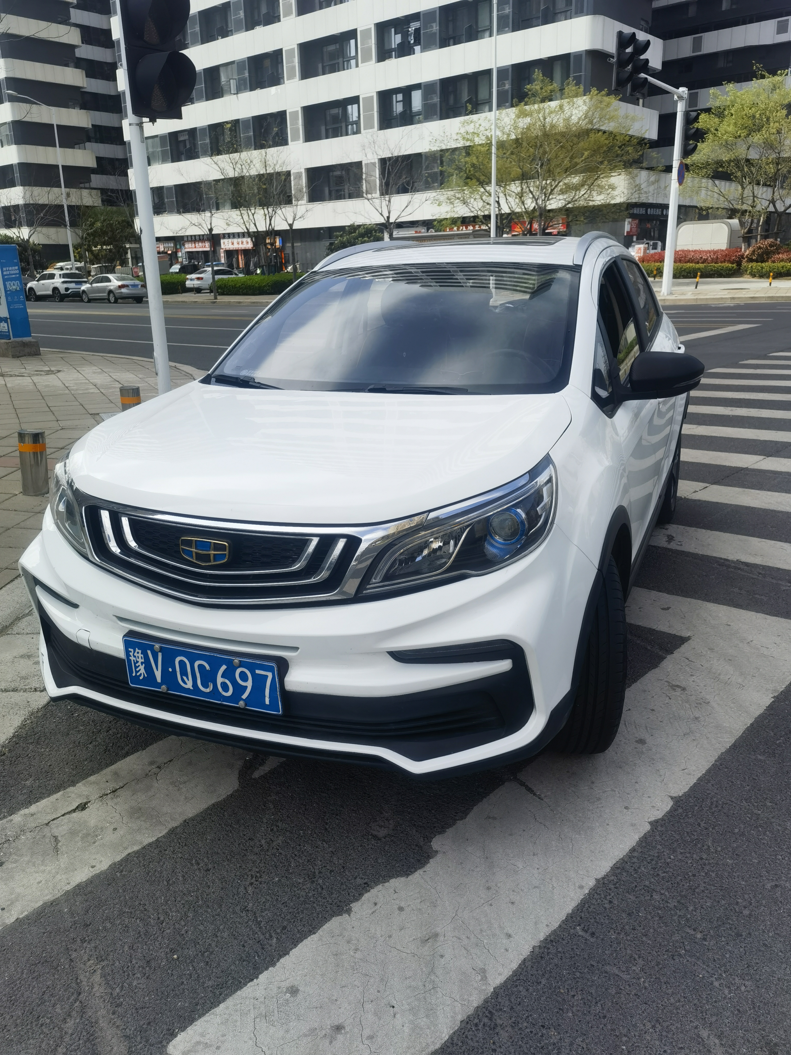Vision X3 2021 car image 