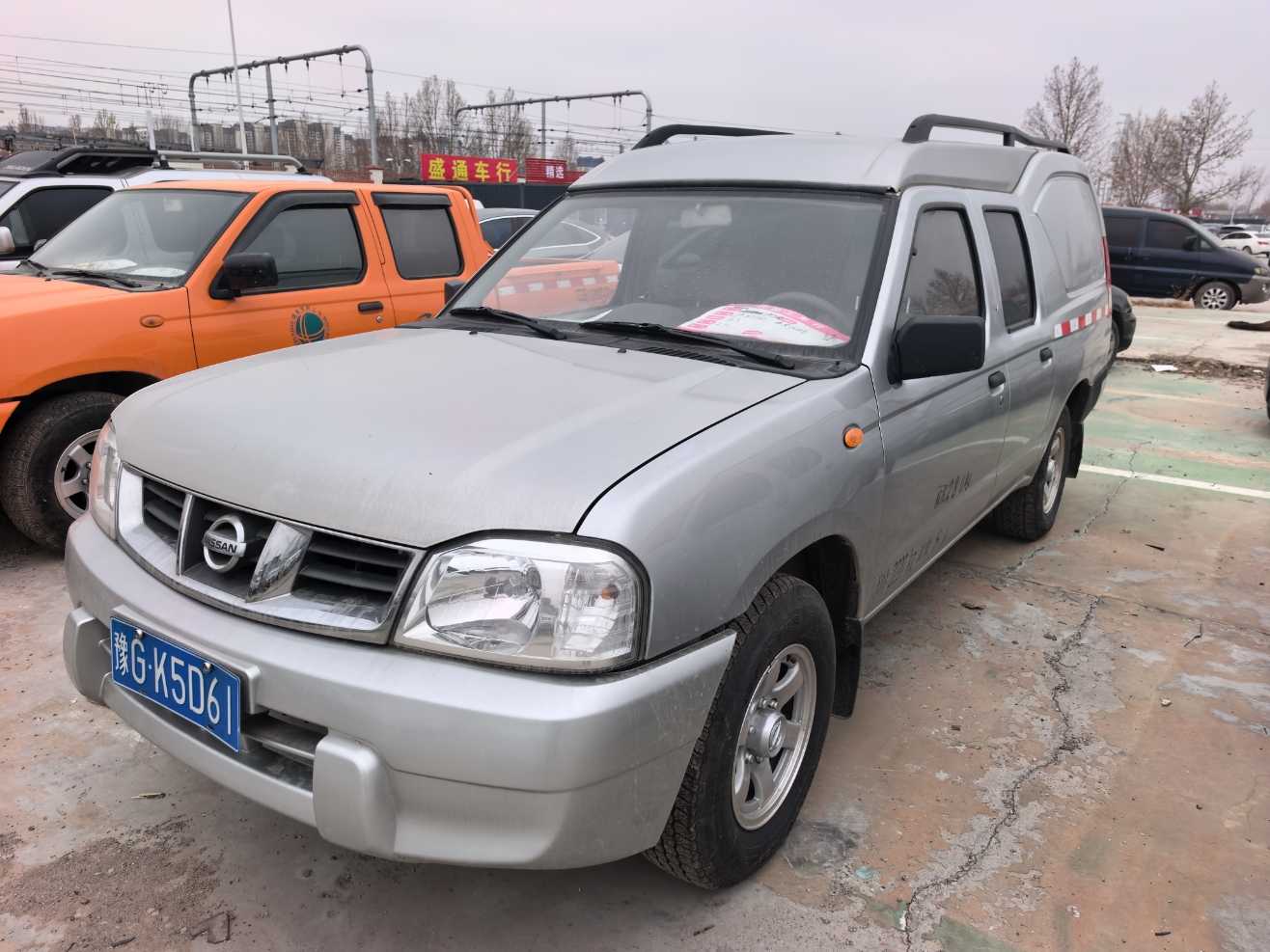 Nissan ZN Van 2014 汽车图片 