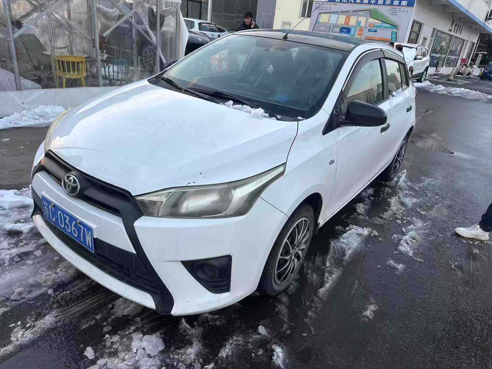 Toyota Yaris L Zhixuan 2015 Toyota Yaris L Zhixuan 2015 immagine di auto