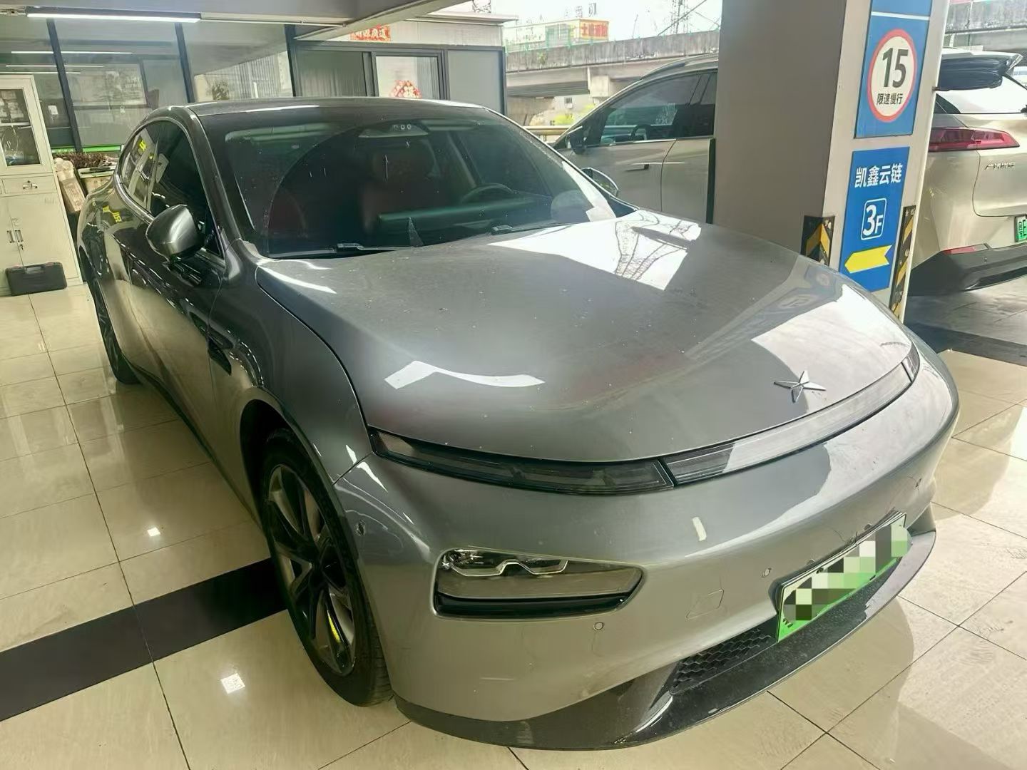 Xpeng P7 2021 汽车图片 