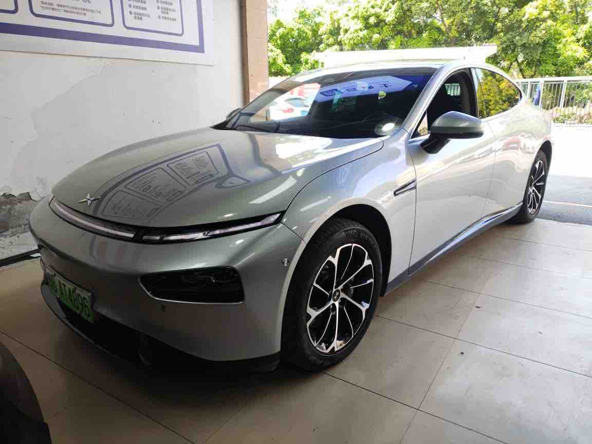 Xpeng P7 2021 汽车图片 