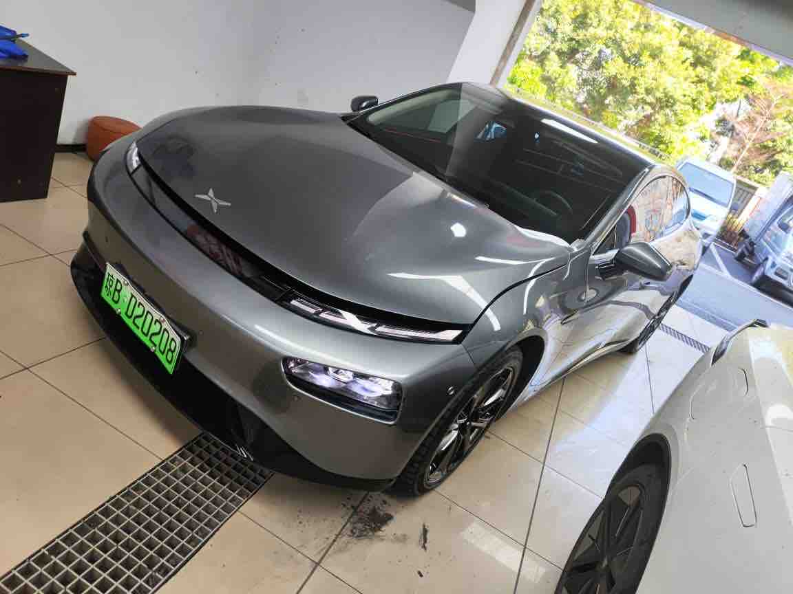 Xpeng P7 2021 汽车图片 