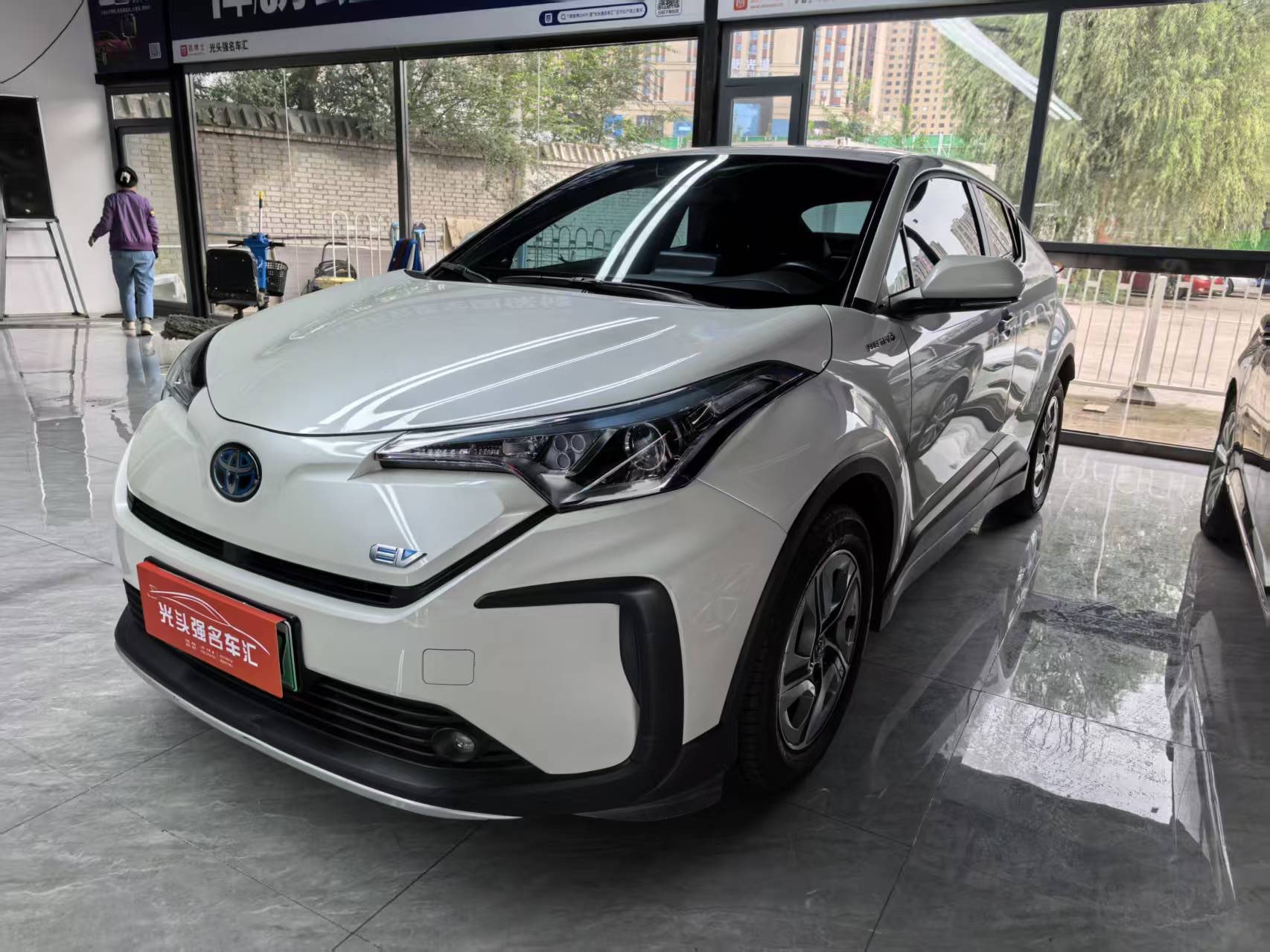 Toyota Izoa E 2020 Toyota Izoa E 2020 immagine di auto