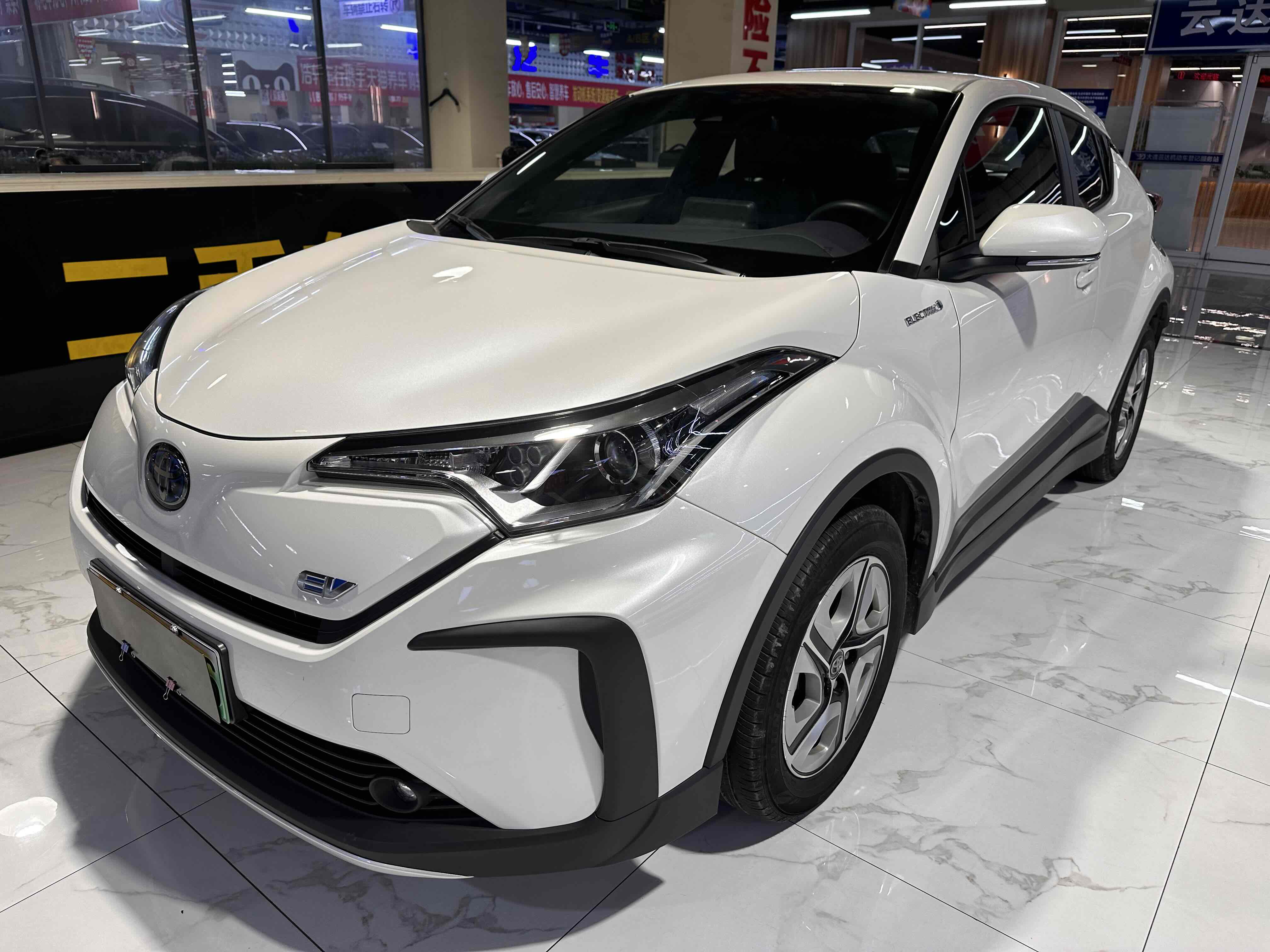 Toyota Izoa E 2021 Toyota Izoa E 2021 immagine di auto