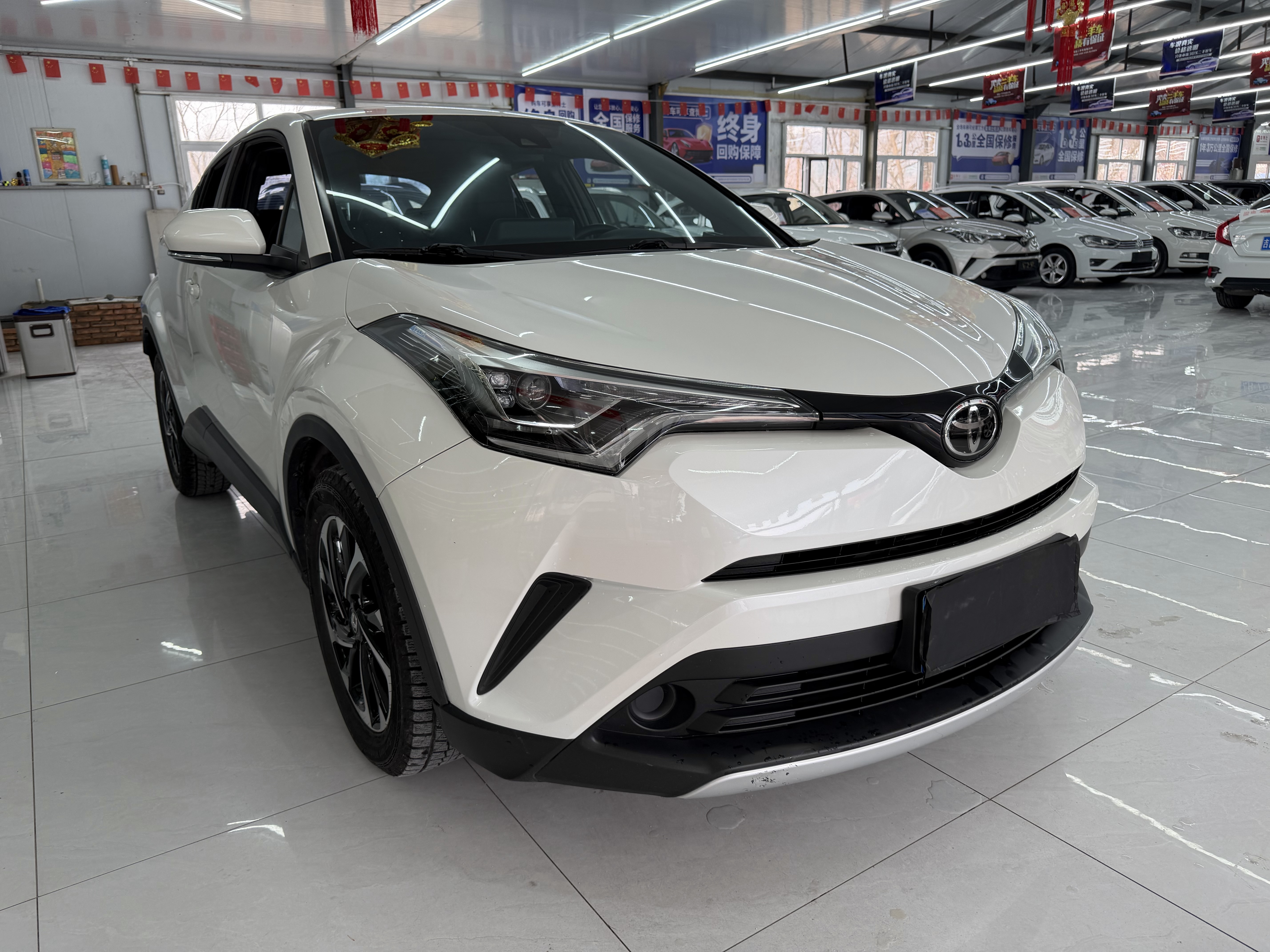 Toyota Izoa 2021 汽车图片 