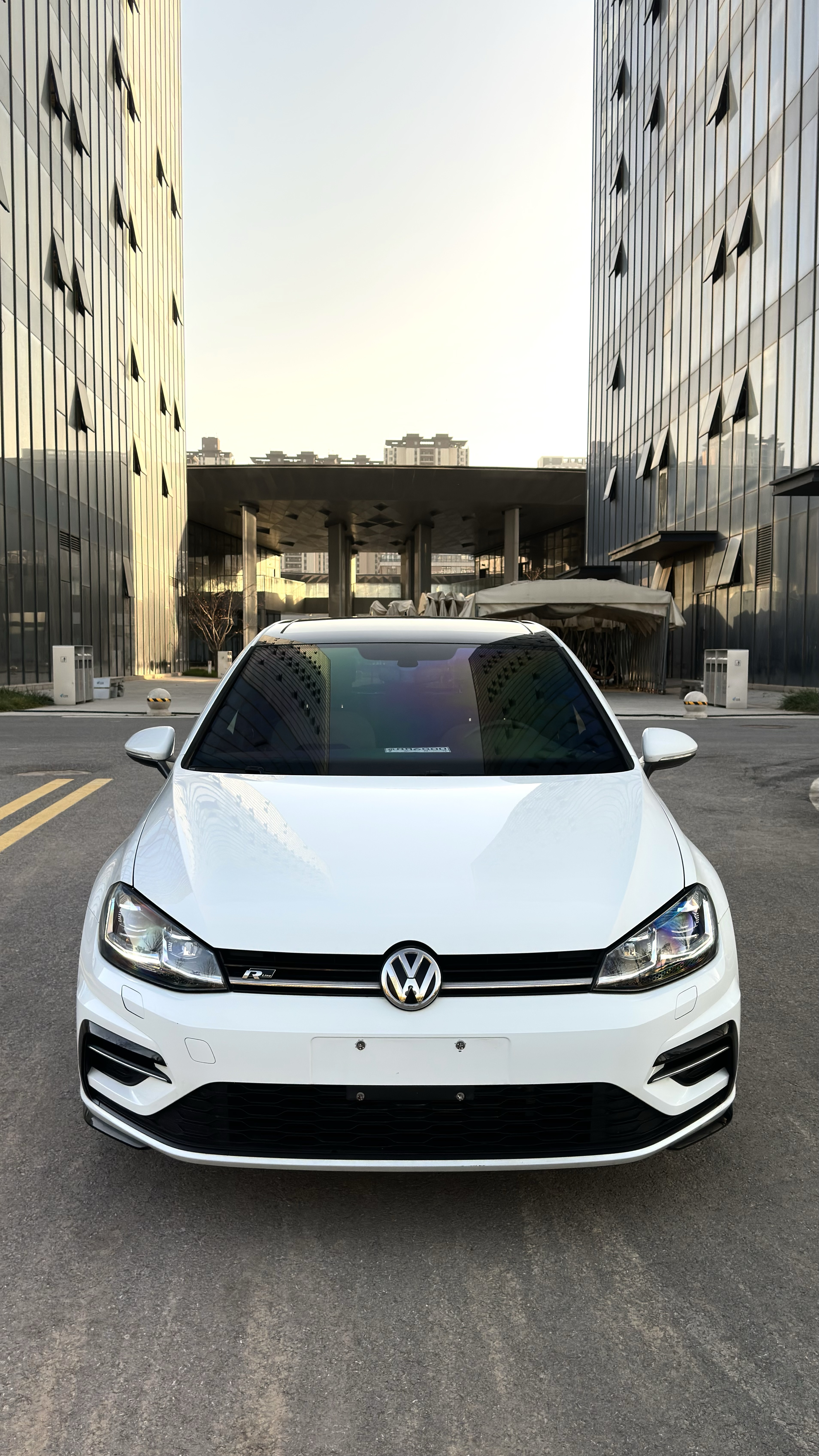 Volkswagen Golf 2020 Volkswagen Golf 2020 car image