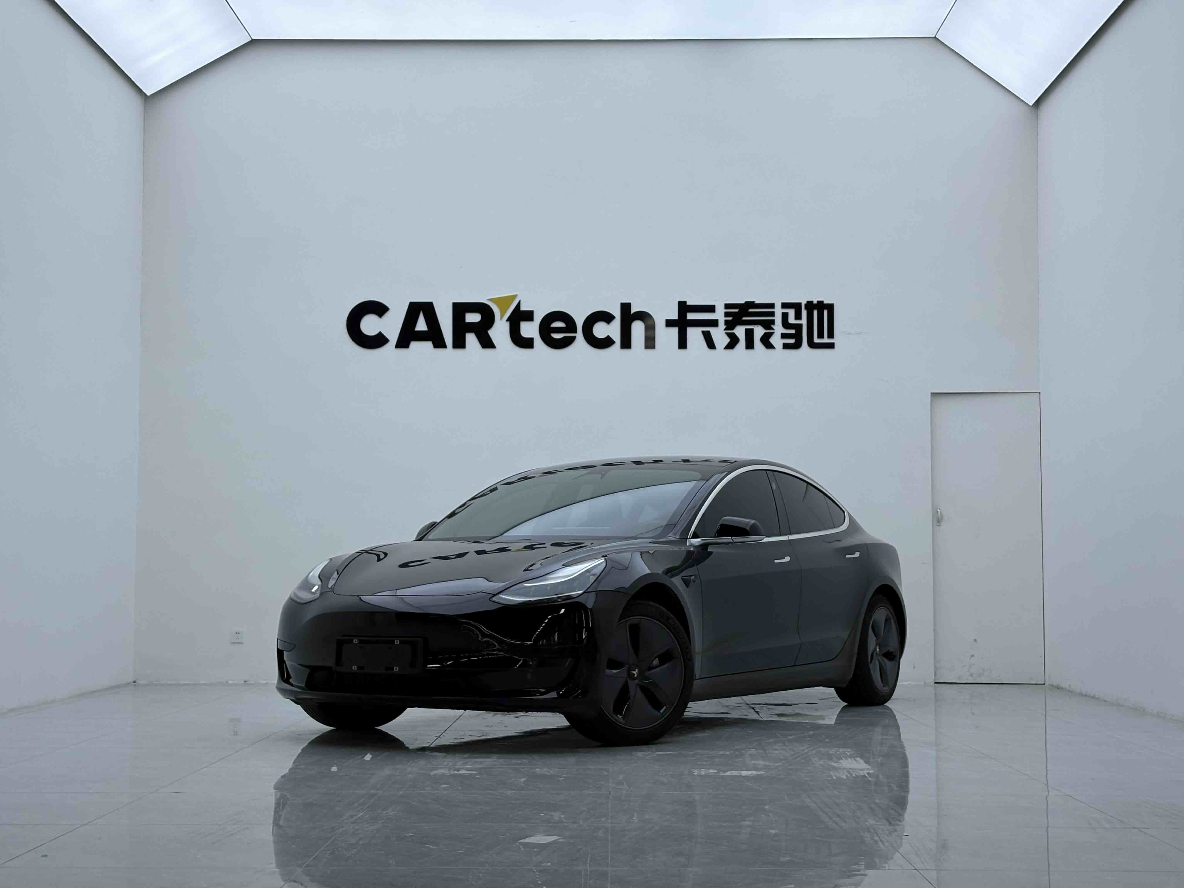 Tesla Model 3 2021 Tesla Model 3 2021 car image