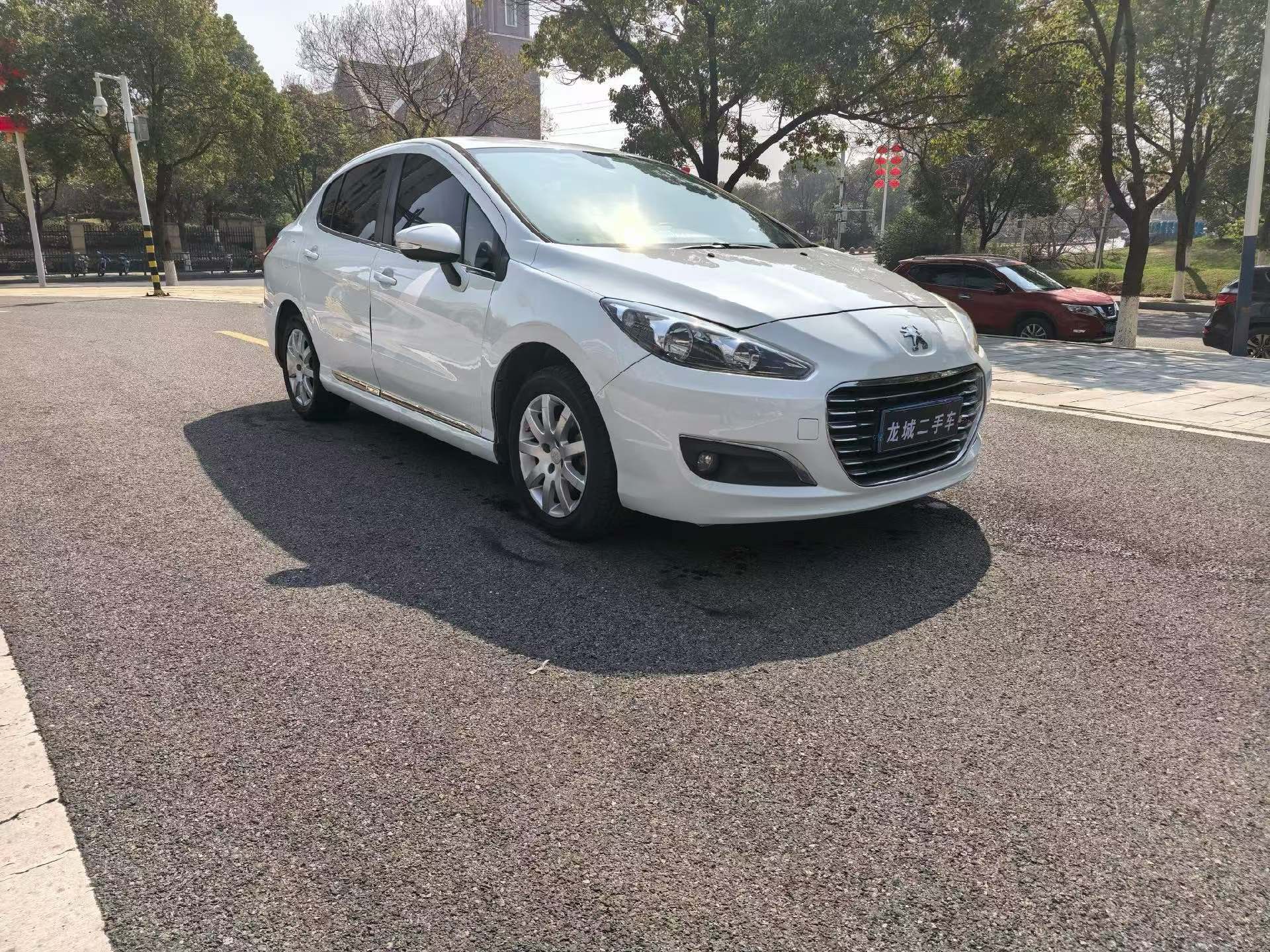 Peugeot 308 2015 汽车图片 