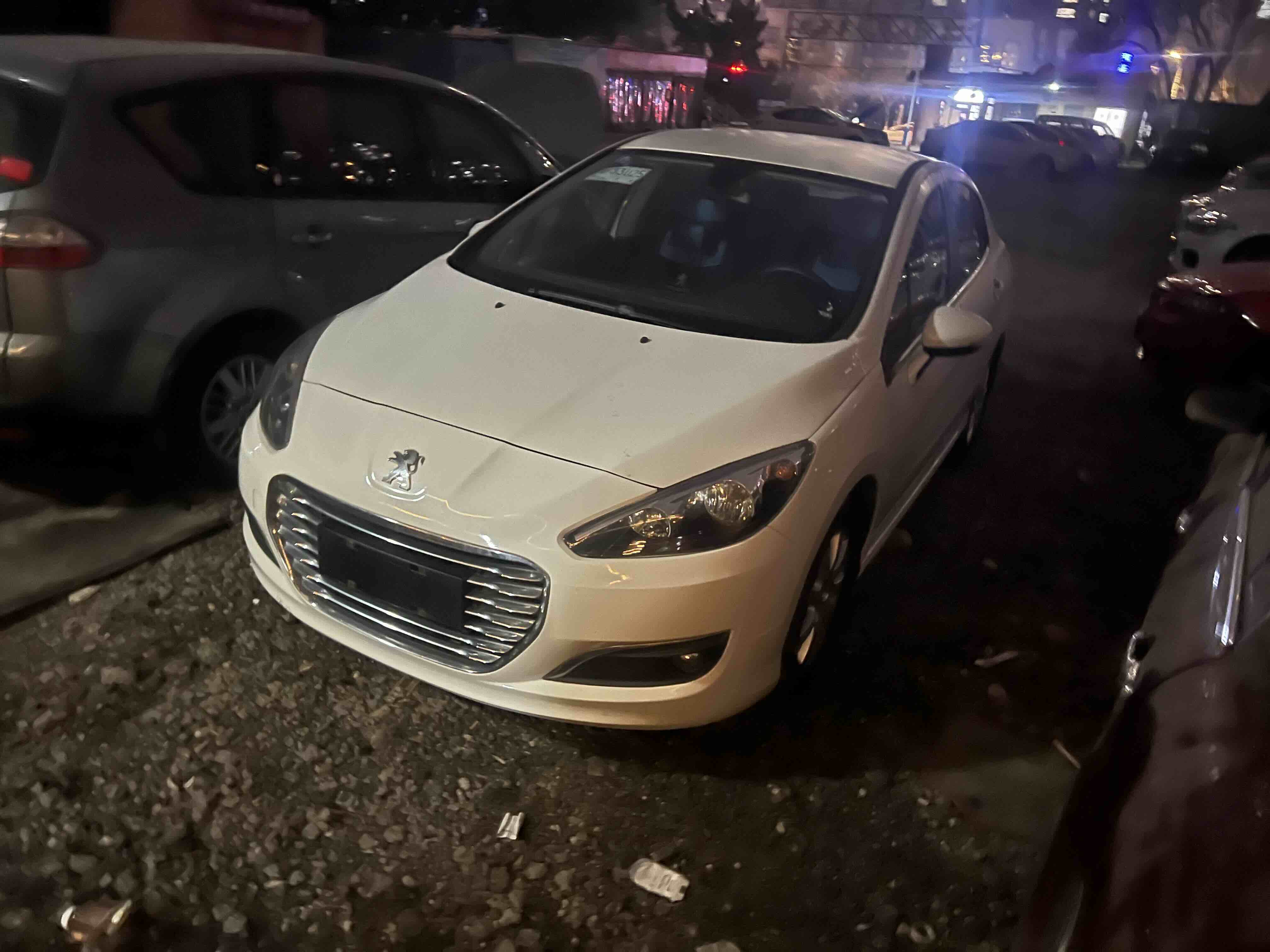 Peugeot 308 2013 汽车图片 