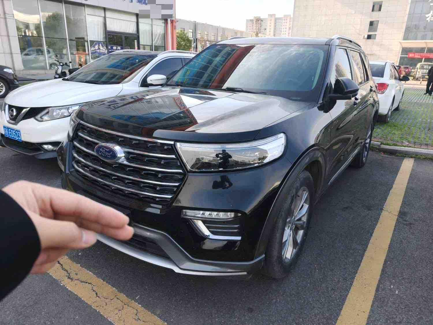 Ford Explorer 2021 car image 