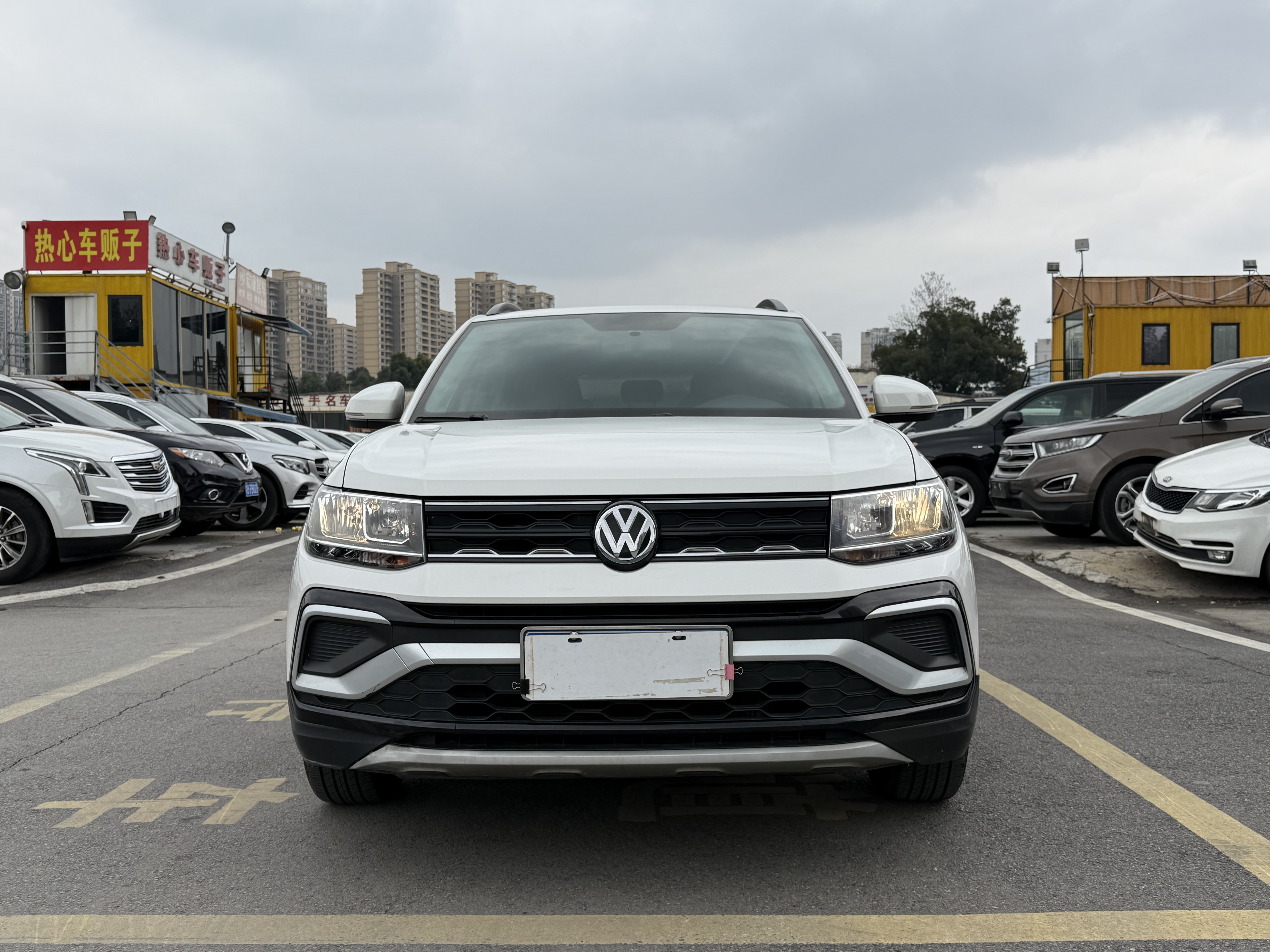 Volkswagen T-Cross 2020 Volkswagen T-Cross 2020 car image