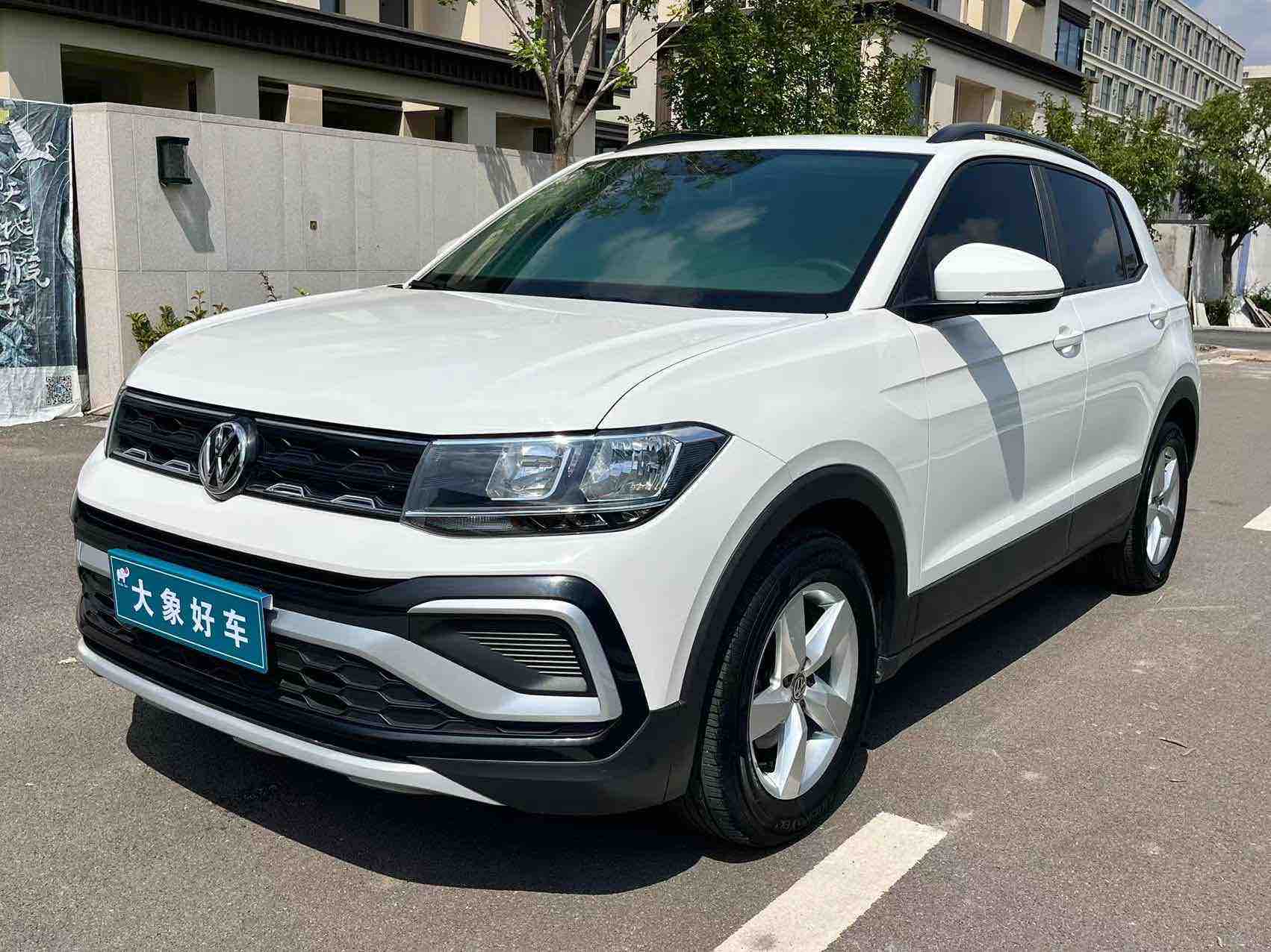 Volkswagen T-Cross 2020 Volkswagen T-Cross 2020 car image