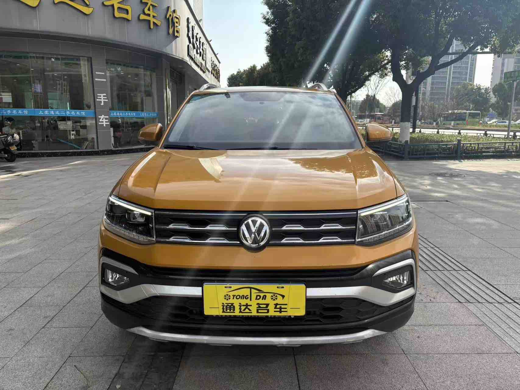 Volkswagen T-Cross 2019 Volkswagen T-Cross 2019 car image